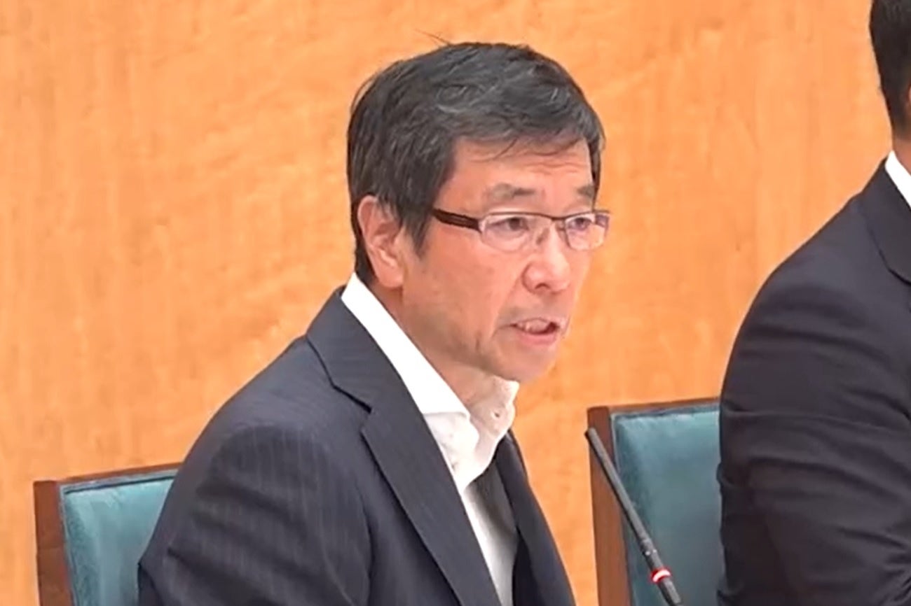 ジョブ型人事推進会議で意見交換をする樋口CEO