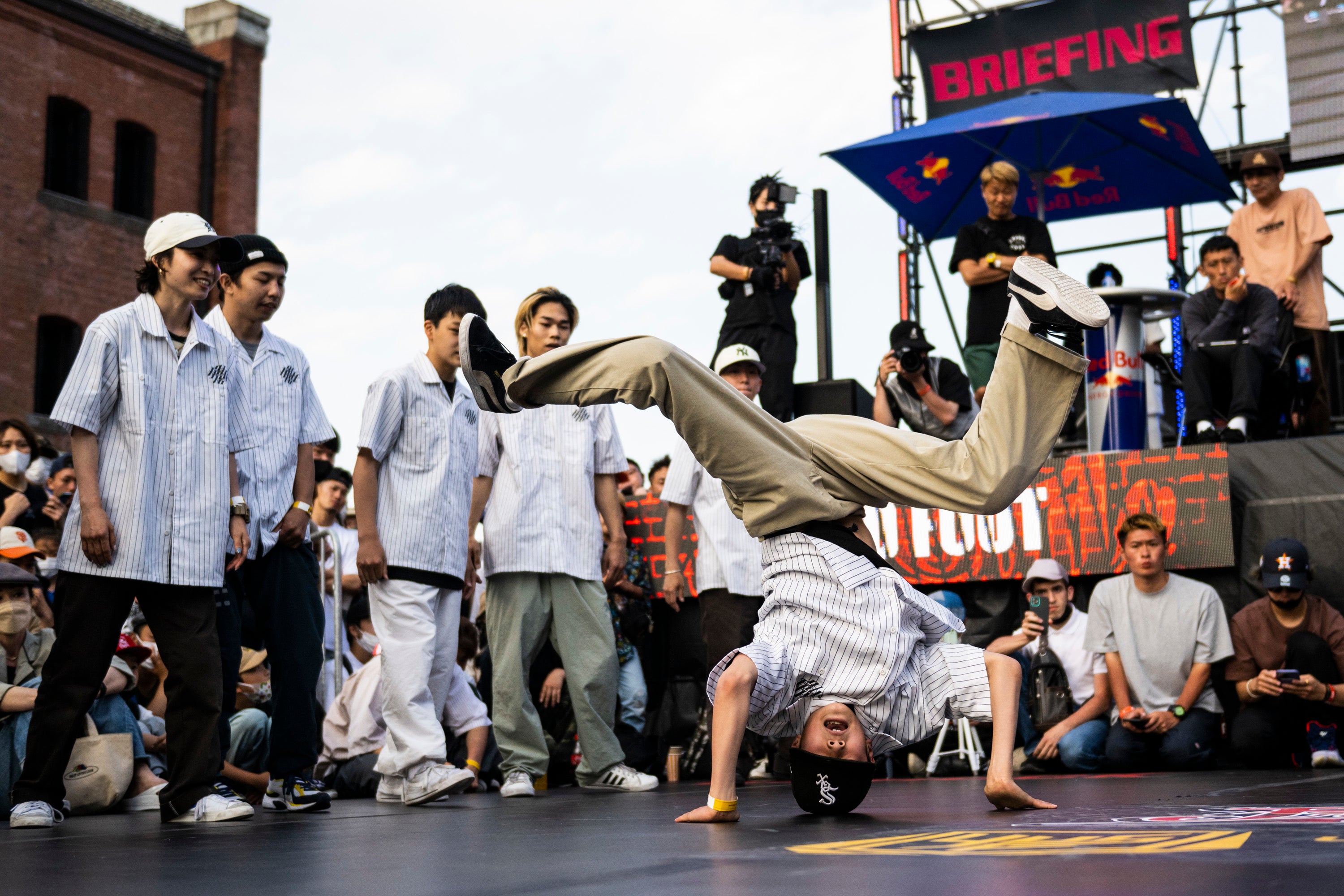 BREAKING （C）Jason Halayko／YUSF