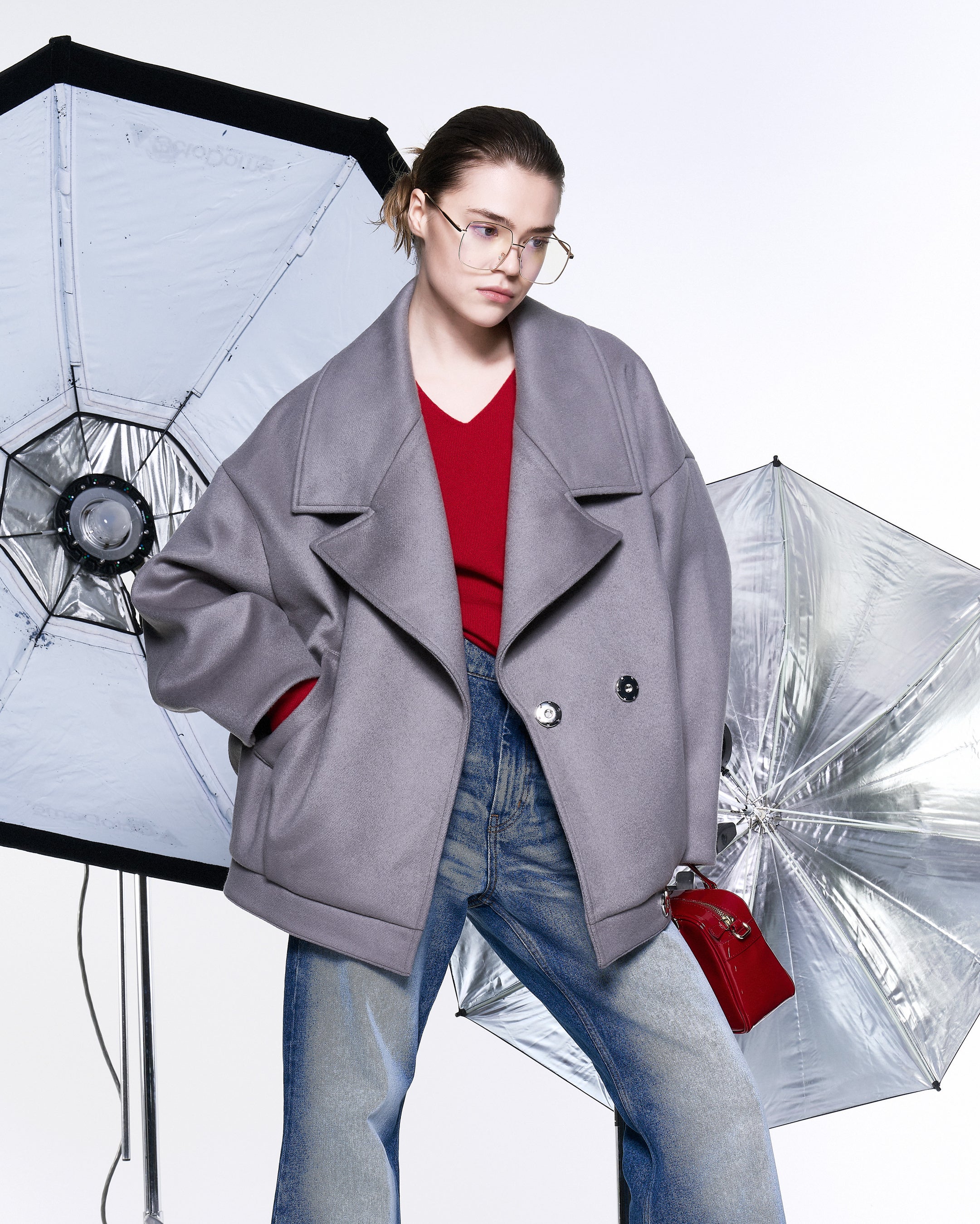 極上の尾州ウールで仕立てる、H.P.FRANCEのオリジナルコートが2025年11