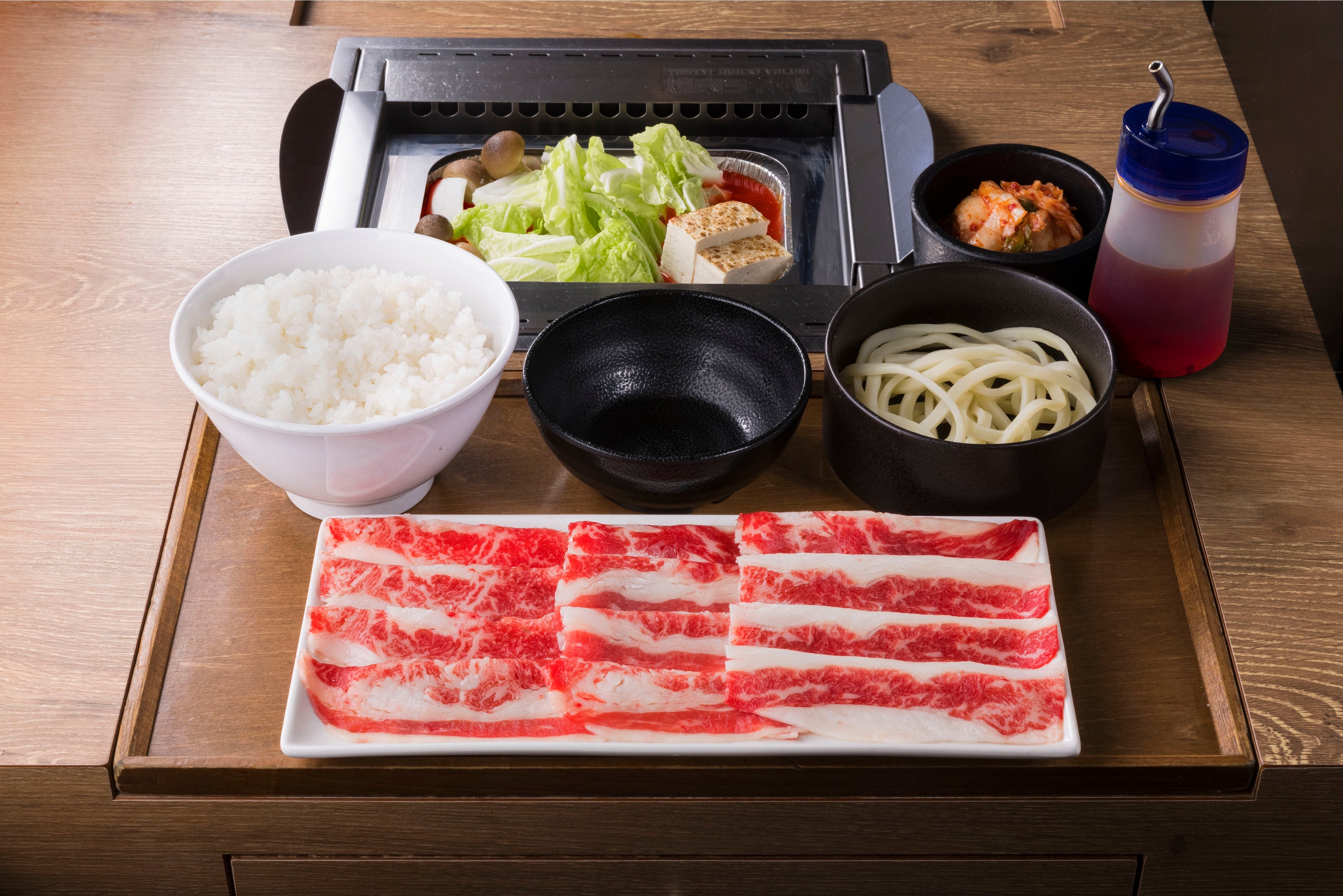 麻辣牛火鍋セット