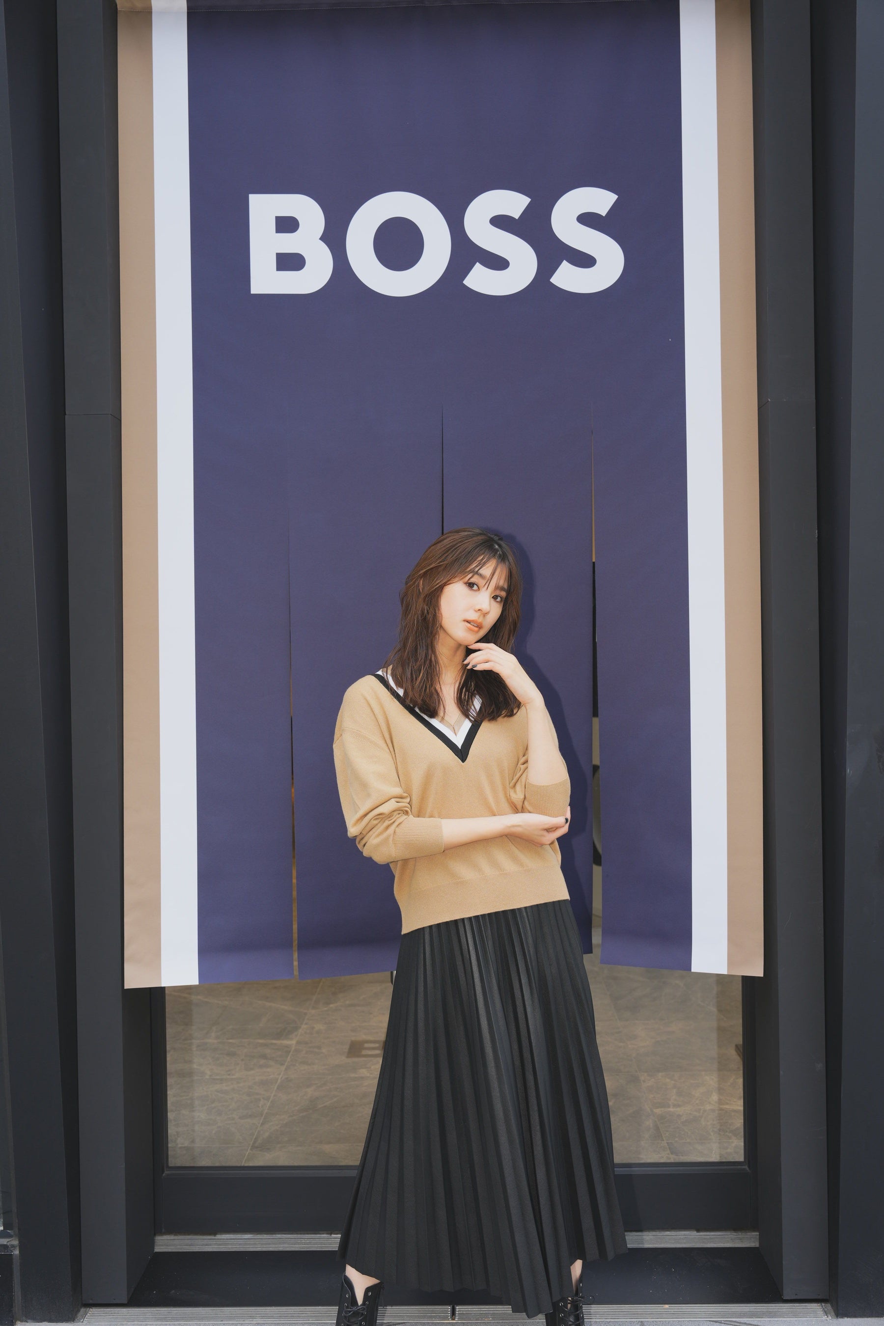 即日発送‼️HUGO BOSS‼️銀座正規店購入‼️1度使用‼️定価18万‼️タグ付き 即日発送‼️HUGO BOSS‼️銀座正規店購入‼️1度使用‼️定価