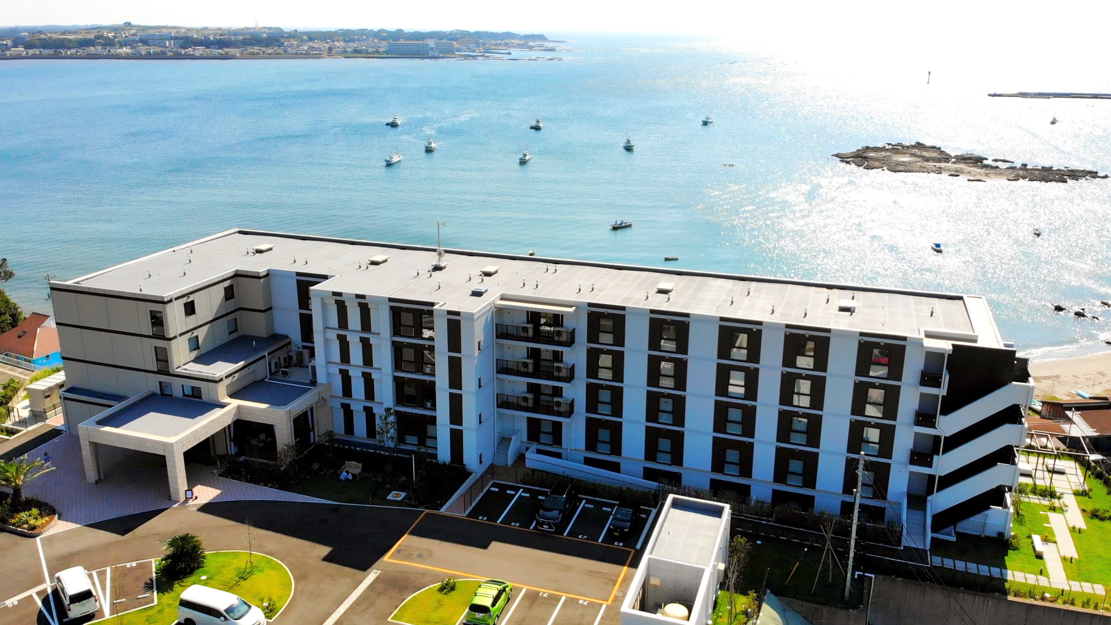 「マゼラン湘南佐島」外観