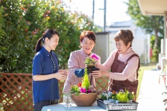 季節を感じるイベントやレクリエーションを 多数ご用意しています（イメージ）