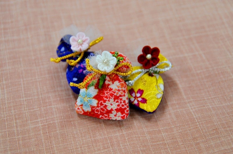 梅の香り袋作り ※作品イメージ