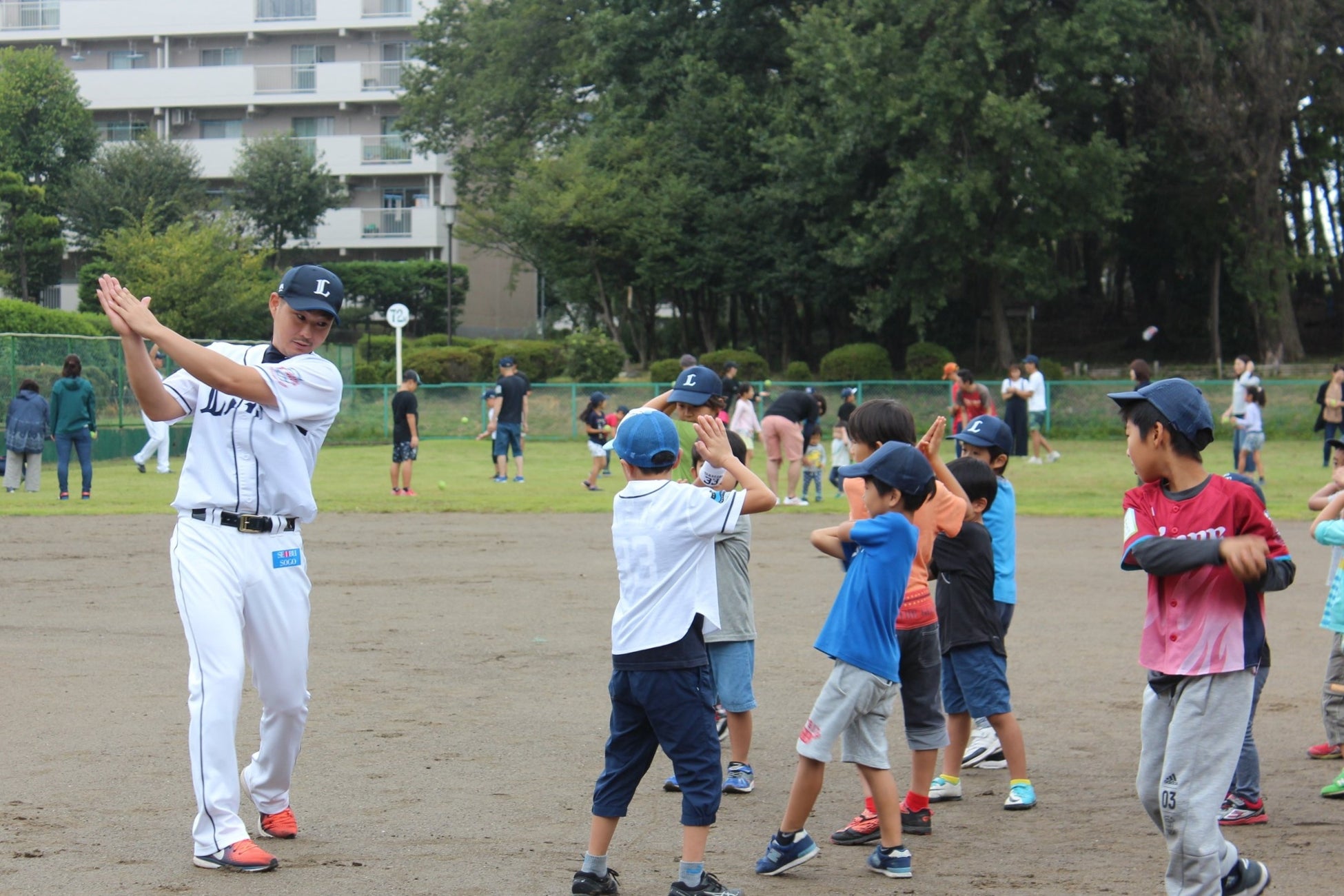 埼玉西武ライオンズob選手による おやこキャッチボール教室 22年10月9日 日 開催 狭山市立狭山台中央公園 西武造園株式会社のプレスリリース 埼玉西武ライオンズob選手による おやこキャッチボール教室 22年10月9日 日 開催 狭山市立狭山台中央公園 西武造園株式会社のプレスリリース