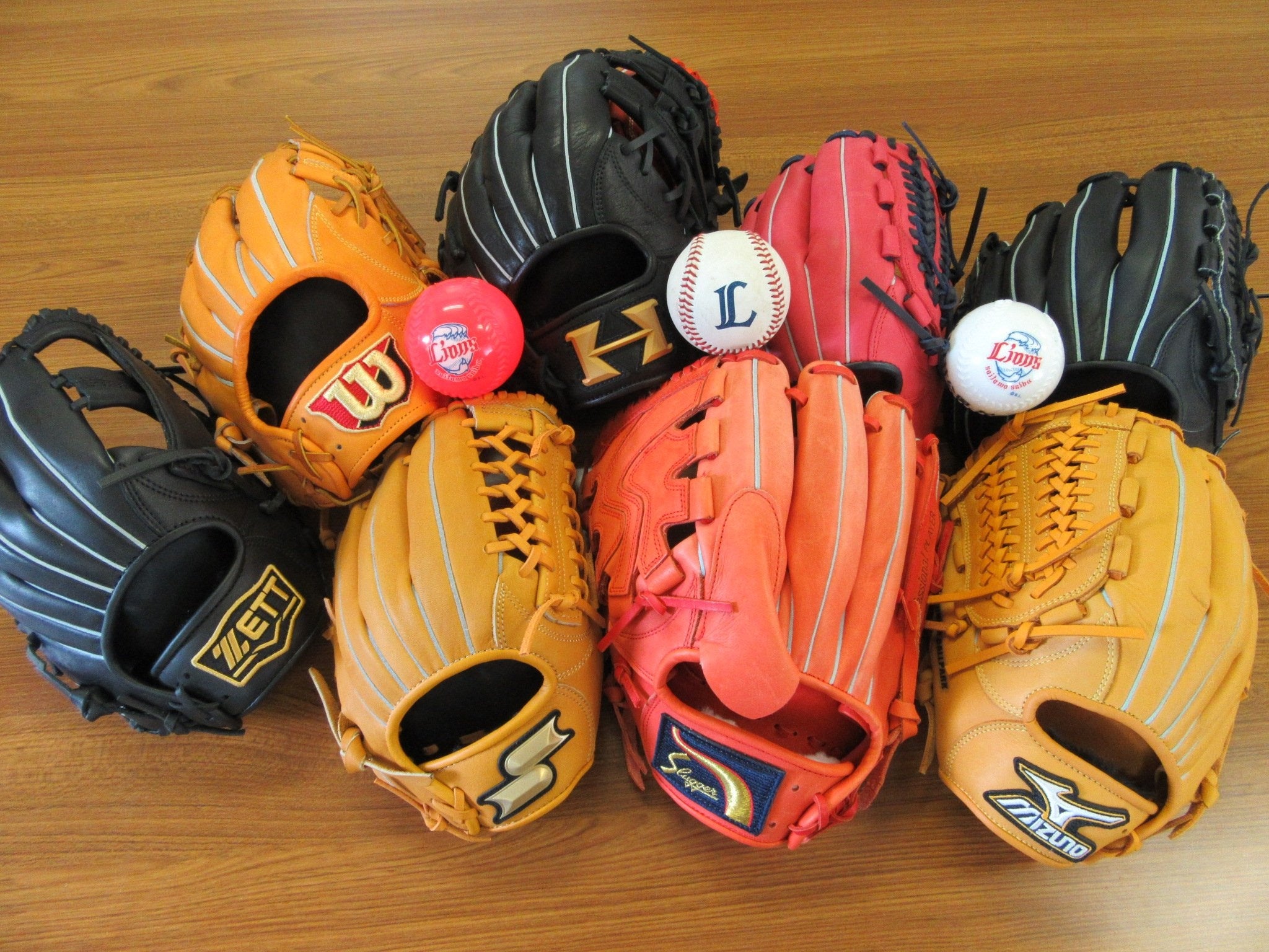 無料貸し出ししているキャッチボール専用球「ゆうボール」