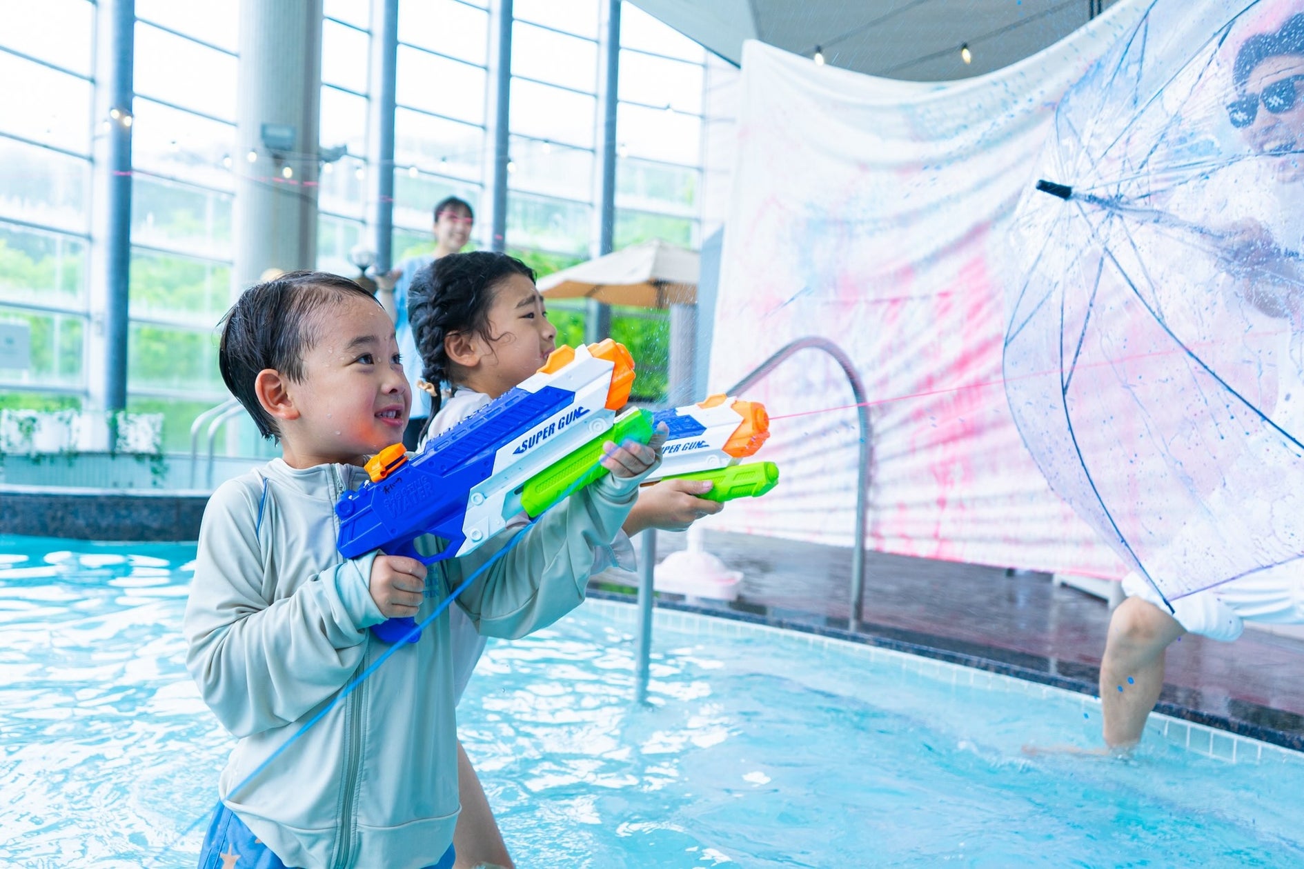 オーパークおごせ、夏のプレイベント!泡&水遊びで涼もう オーパークおごせ、夏のプレイベント!泡&水遊びで涼もう