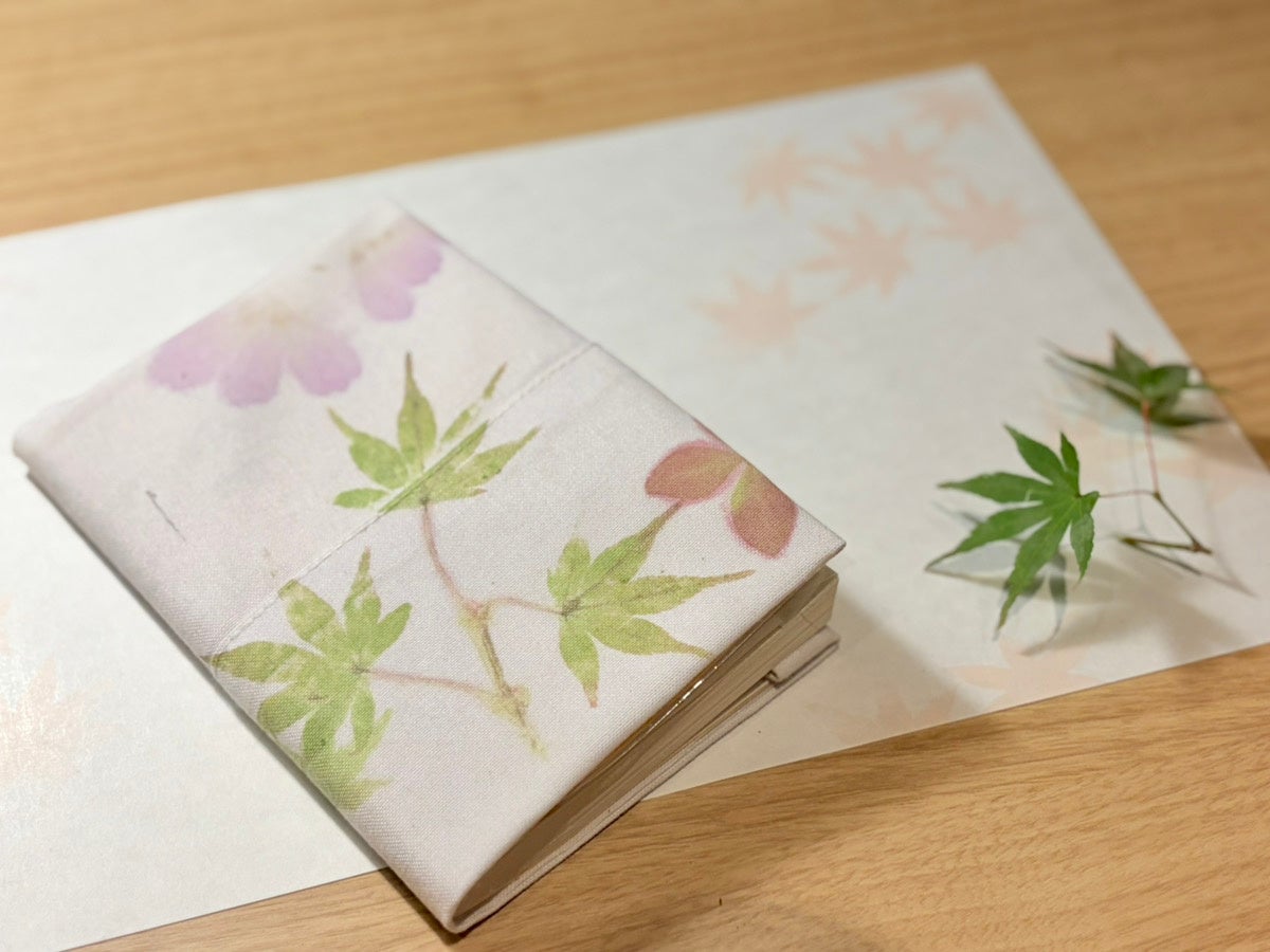 紅葉の湯河原で文学時間を。The Ryokan Tokyo YUGAWARAで秋色クリームソーダや紅葉ブックカバーづくり体験
