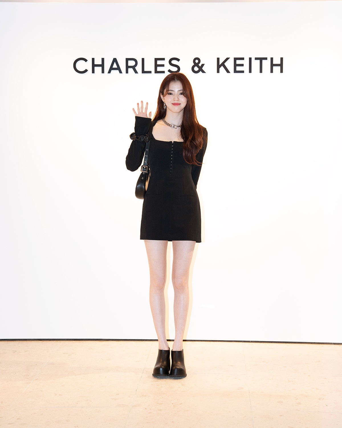 CHARLES & KEITH 韓国初のフラッグシップストア オープンを記念