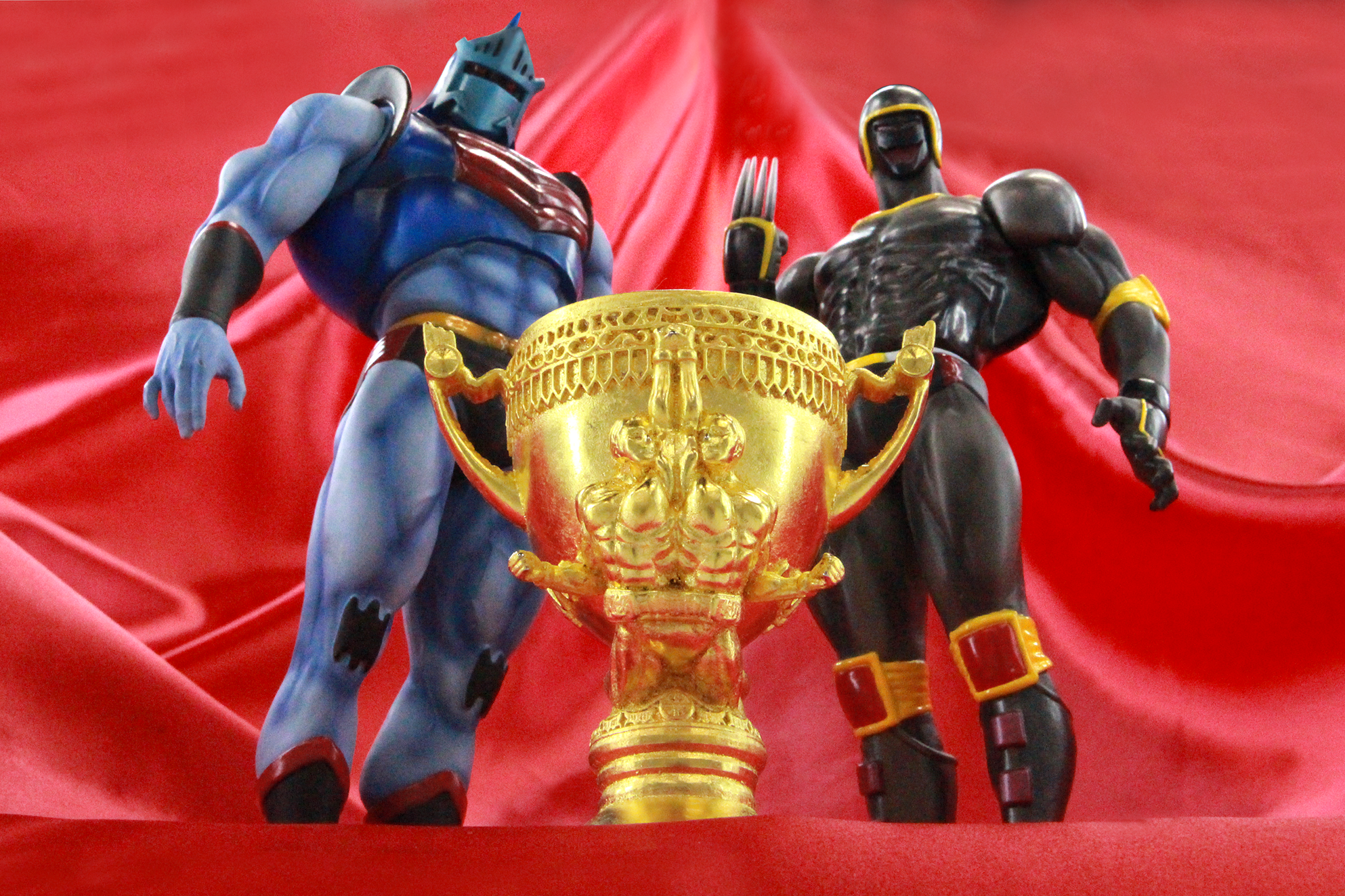 キン肉マン】販売価格110万円。漫画に出てくる全長130cmのトロフィーを