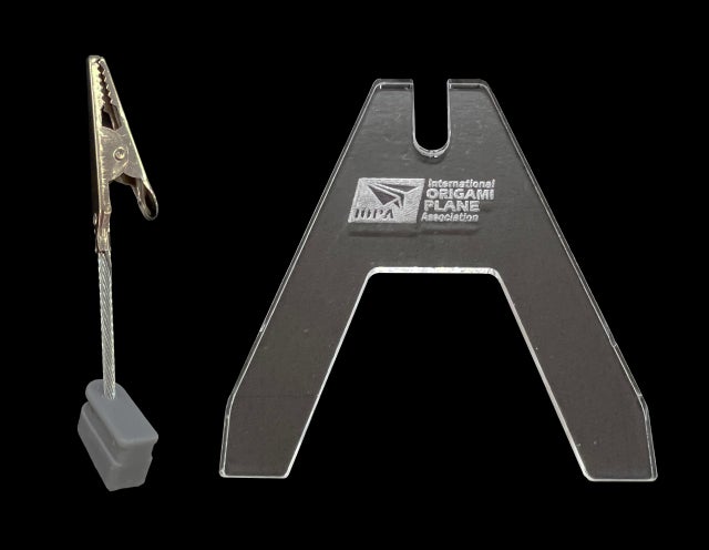 折り紙ヒコーキ協会、新商品【常勝気流ピンバッジ】と【紙ヒコーキ・スタンドSE】を本日発売 折り紙ヒコーキ協会、新商品【常勝気流ピンバッジ】と【紙ヒコーキ・スタンドSE】を本日発売