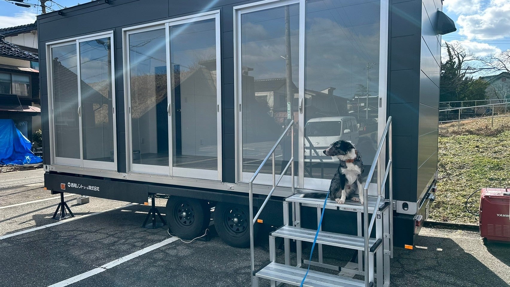 2月12日から開始した日中預かり支援のトレーラーハウス