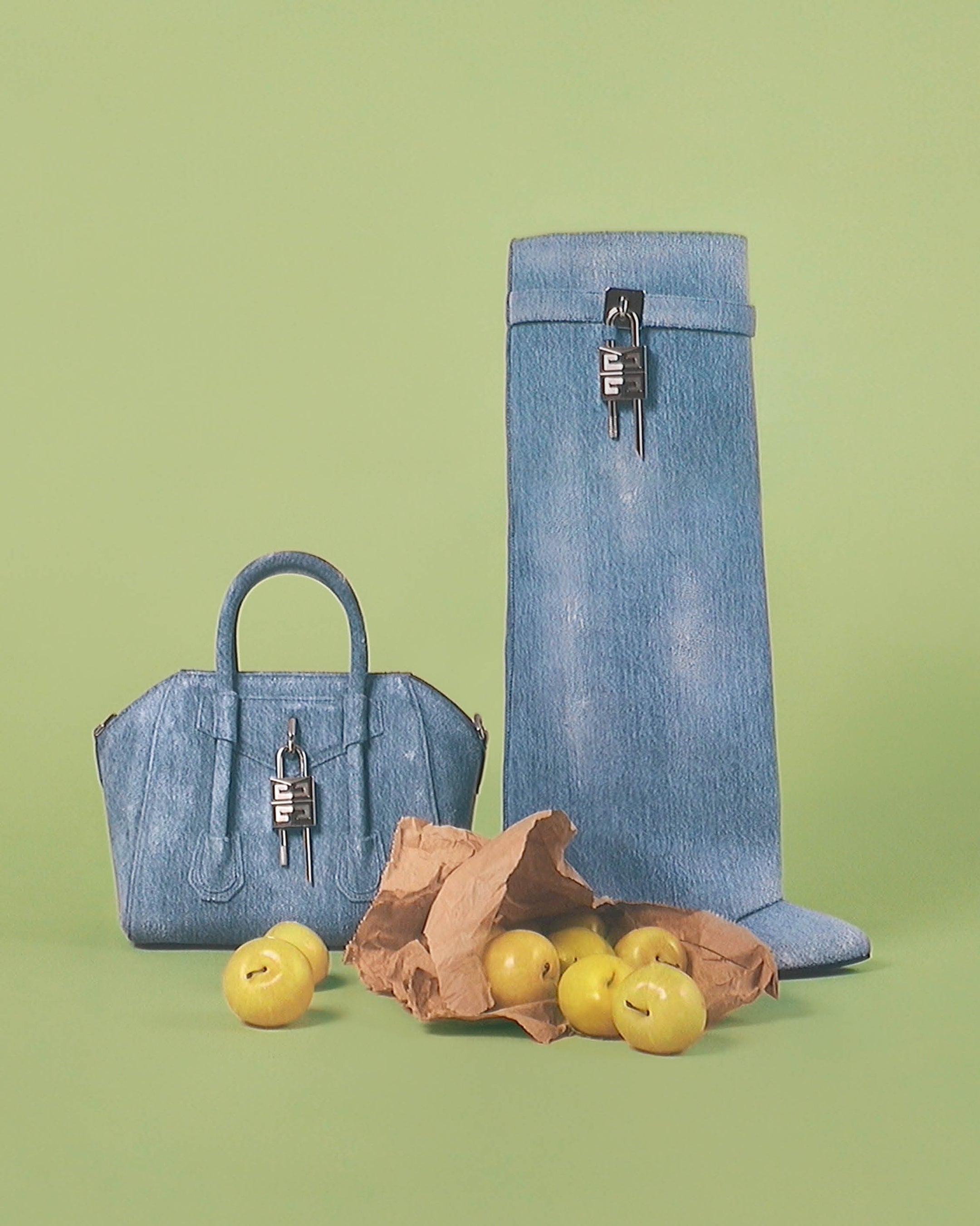 seen by Sharna Osborne（シャルナ・オズボーン）