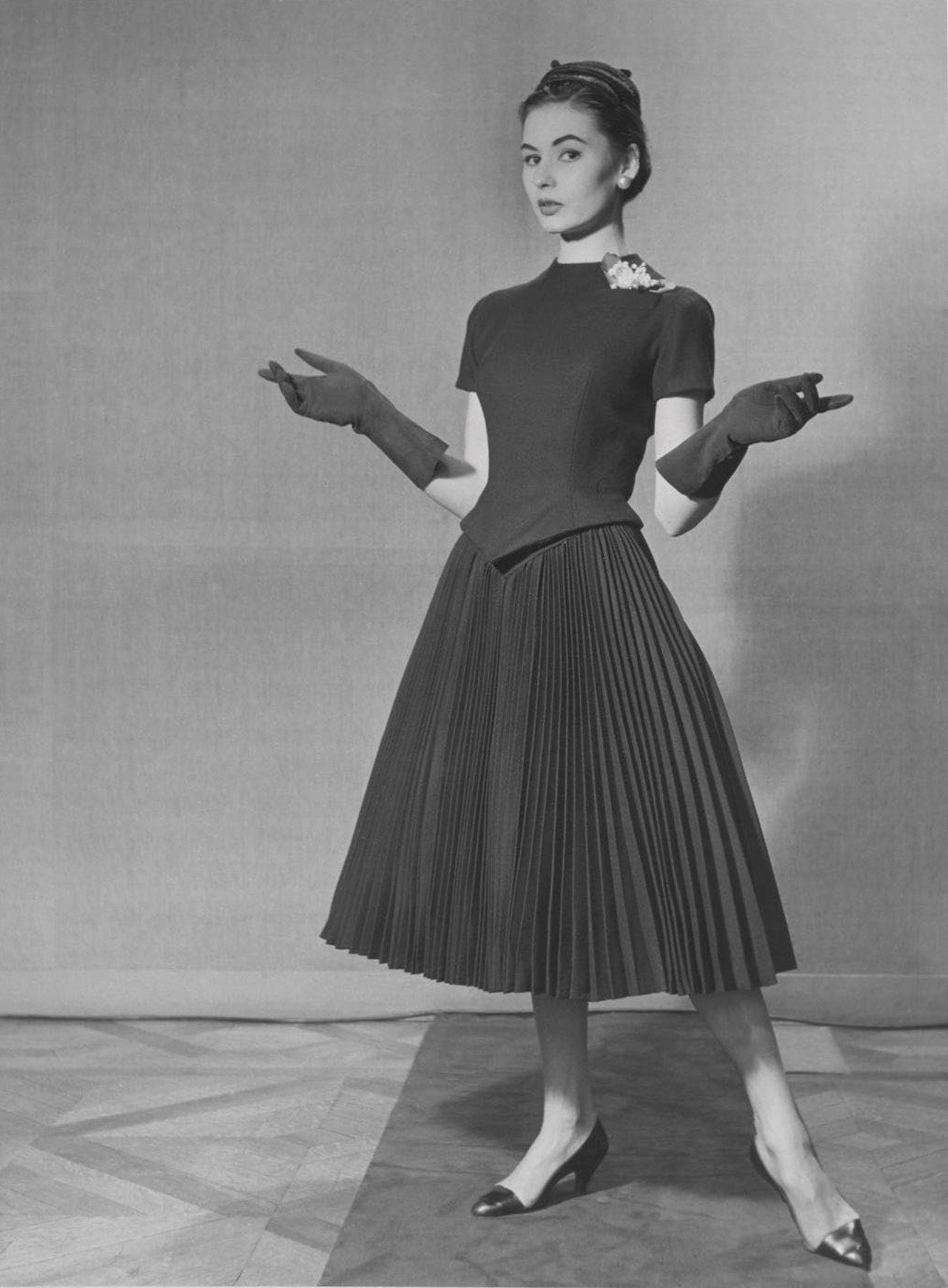 GIVENCHY © All Rights Reserved AUDREY HEPBURN