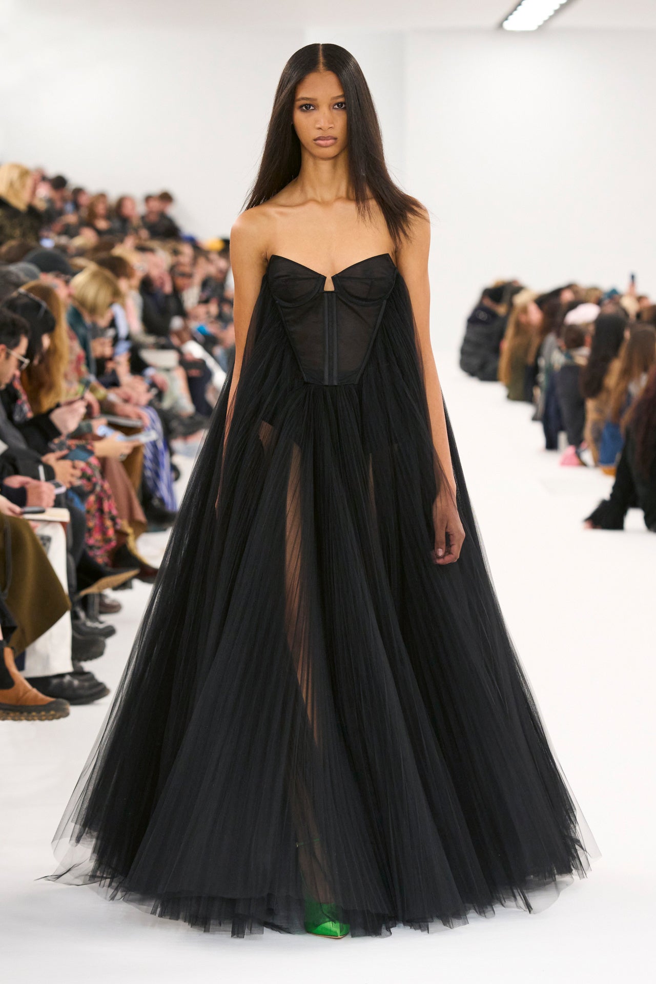 © firstVIEW Launchmetrics AW 2023-24 READY-TO-WEAR