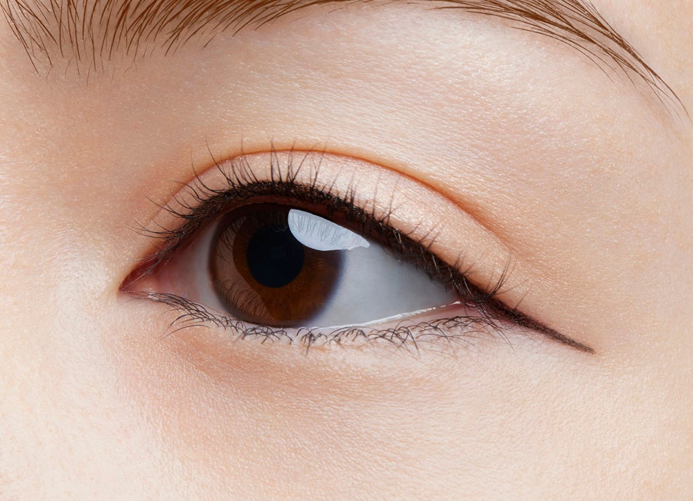 パラドゥ　リキッドアイライナーex　(仕上がりイメージ)