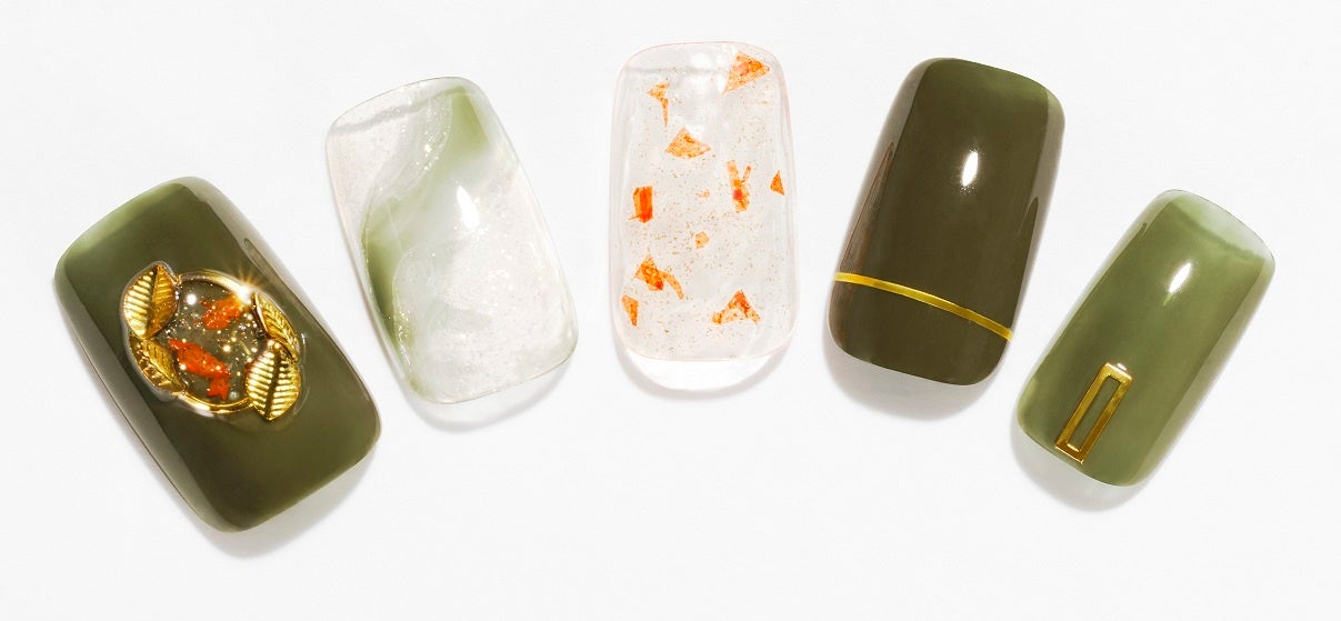 パラドゥ　ミニネイル＜GN05 サイレント アース＞（アート例）