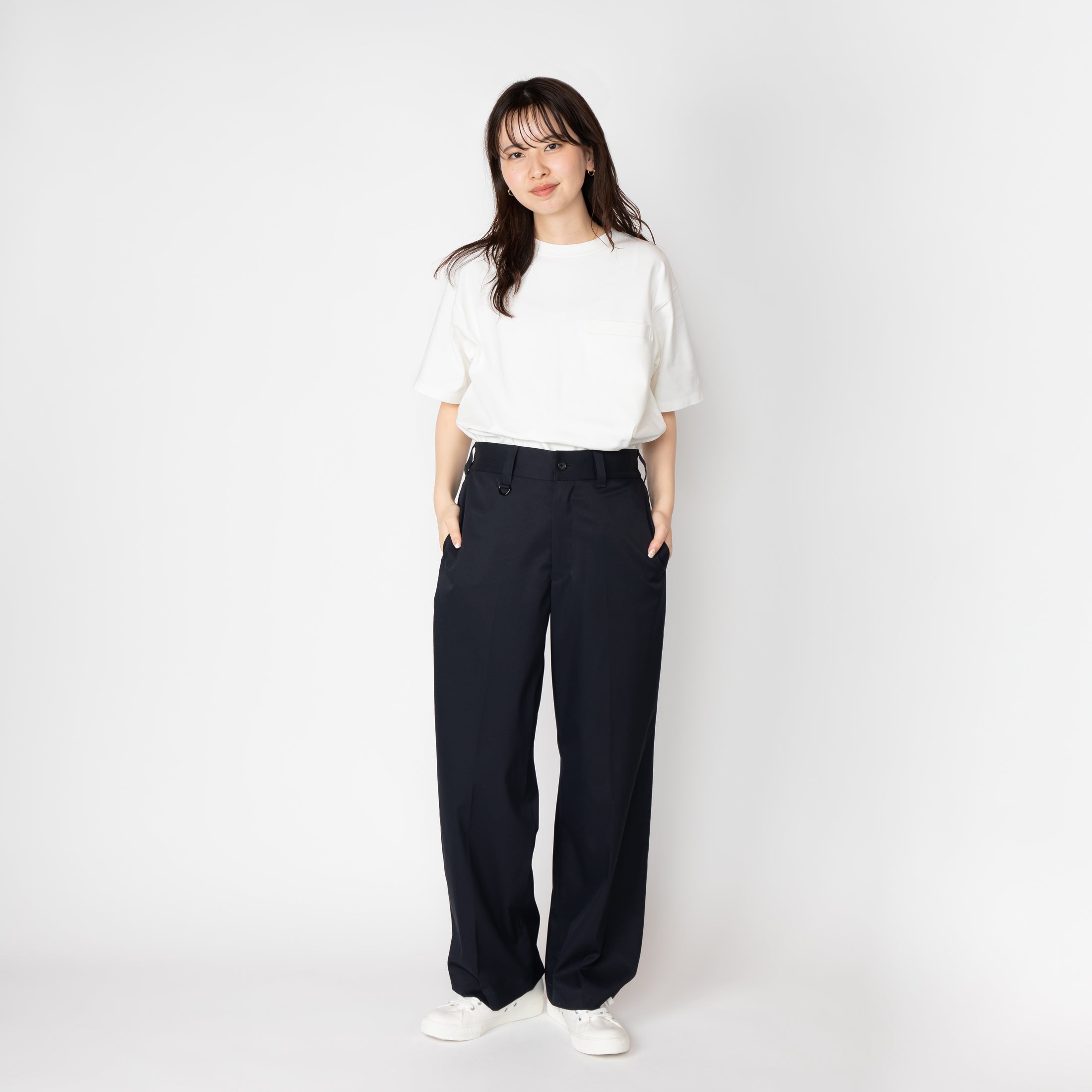 作業着スーツ発祥「WWS」、雨でも快適に過ごせる「ワイドパンツ