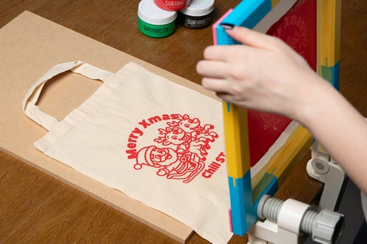 【クリスマスワークショップ開催】ストリートパジャマブランド「Chill ST/チルスト」12月17日(水)より、阪急うめだ本店にポップアップストアをオープン! 【クリスマスワークショップ開催】ストリートパジャマブランド「Chill ST/チルスト」12月17日(水)より、阪急うめだ本店にポップアップストアをオープン!