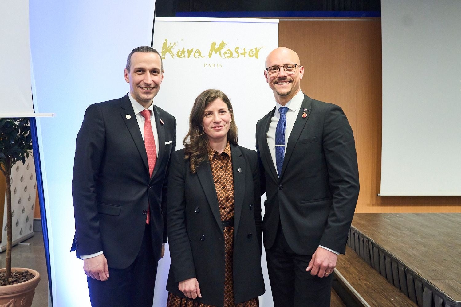 両審査委員長、審査会副委員長