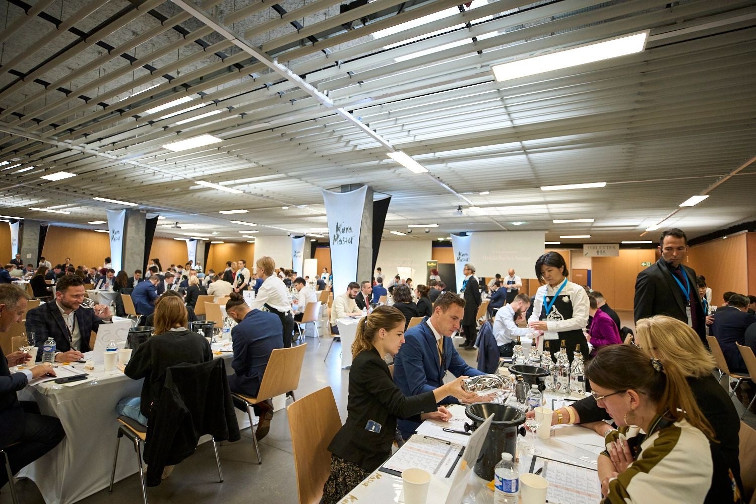 審査会場の様子