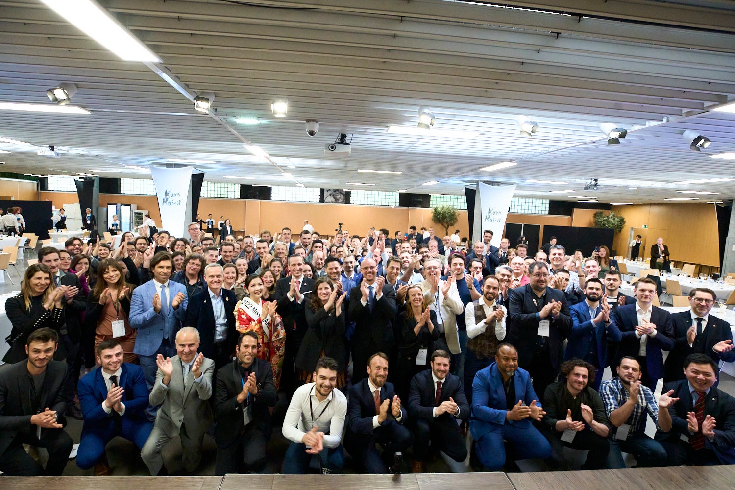 2023年度の審査会に集まったKura Master審査員