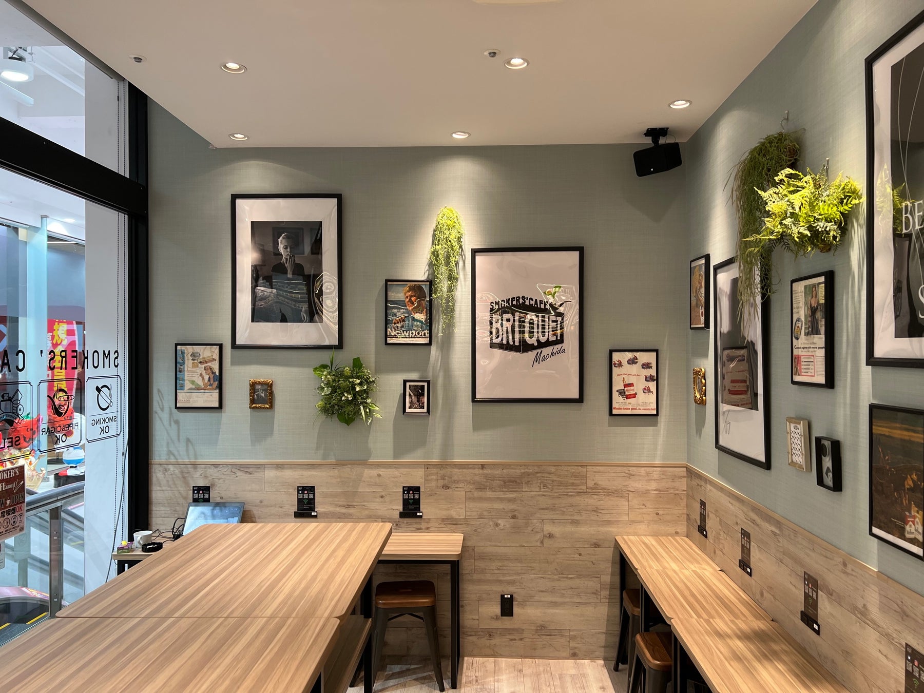 全席喫煙可能のカフェ Smokers Cafe Briquet 町田店 が1 24 月 にオープン 株式会社元林のプレスリリース 全席喫煙可能のカフェ Smokers Cafe Briquet 町田店 が1 24 月 にオープン 株式会社元林のプレスリリース