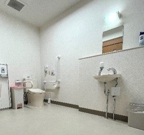 多目的トイレ