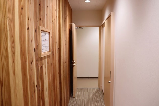 CLTパネルでできた壁