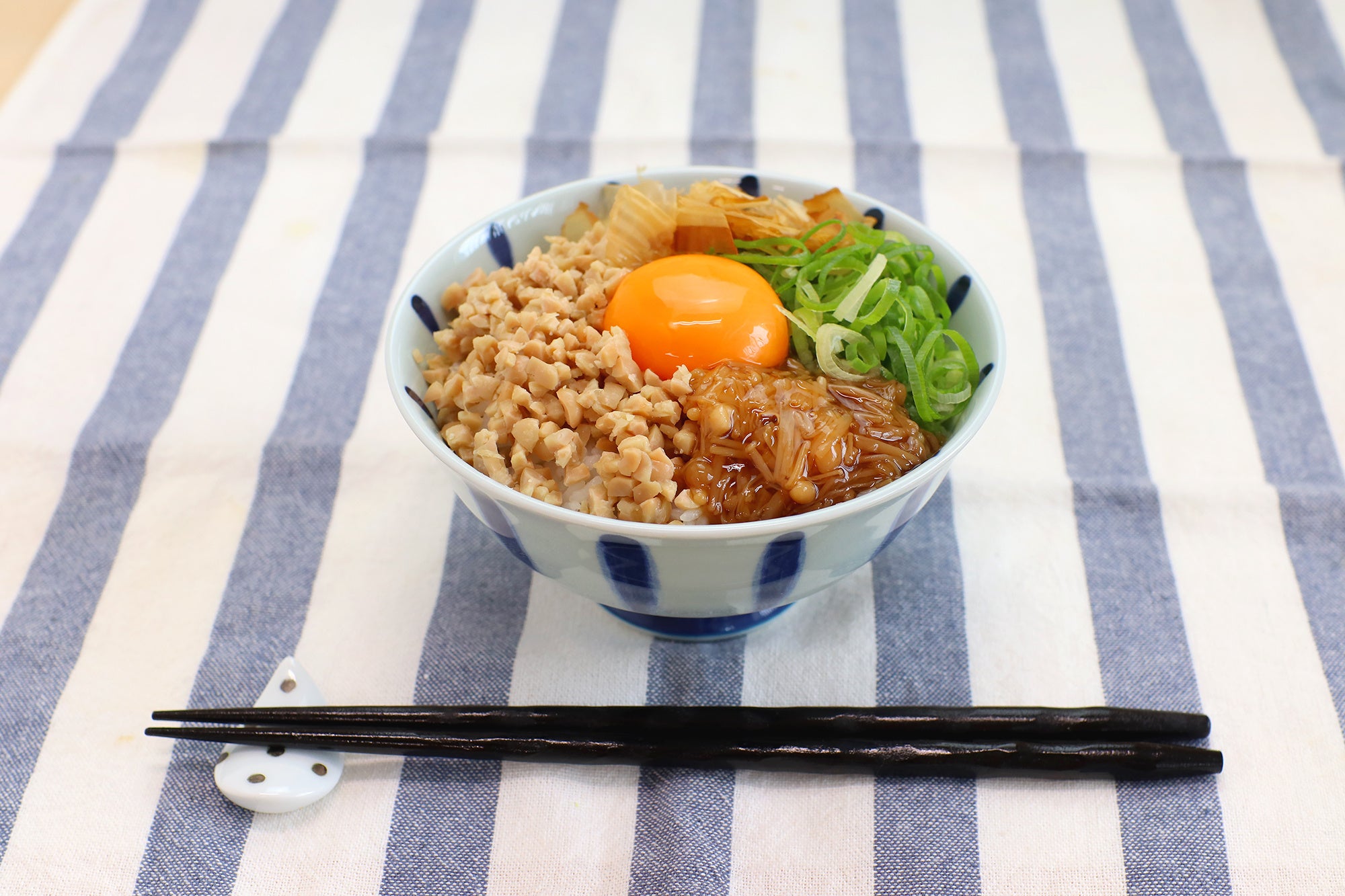 ほぼほぼ納豆ごはんなめ茸アレンジ