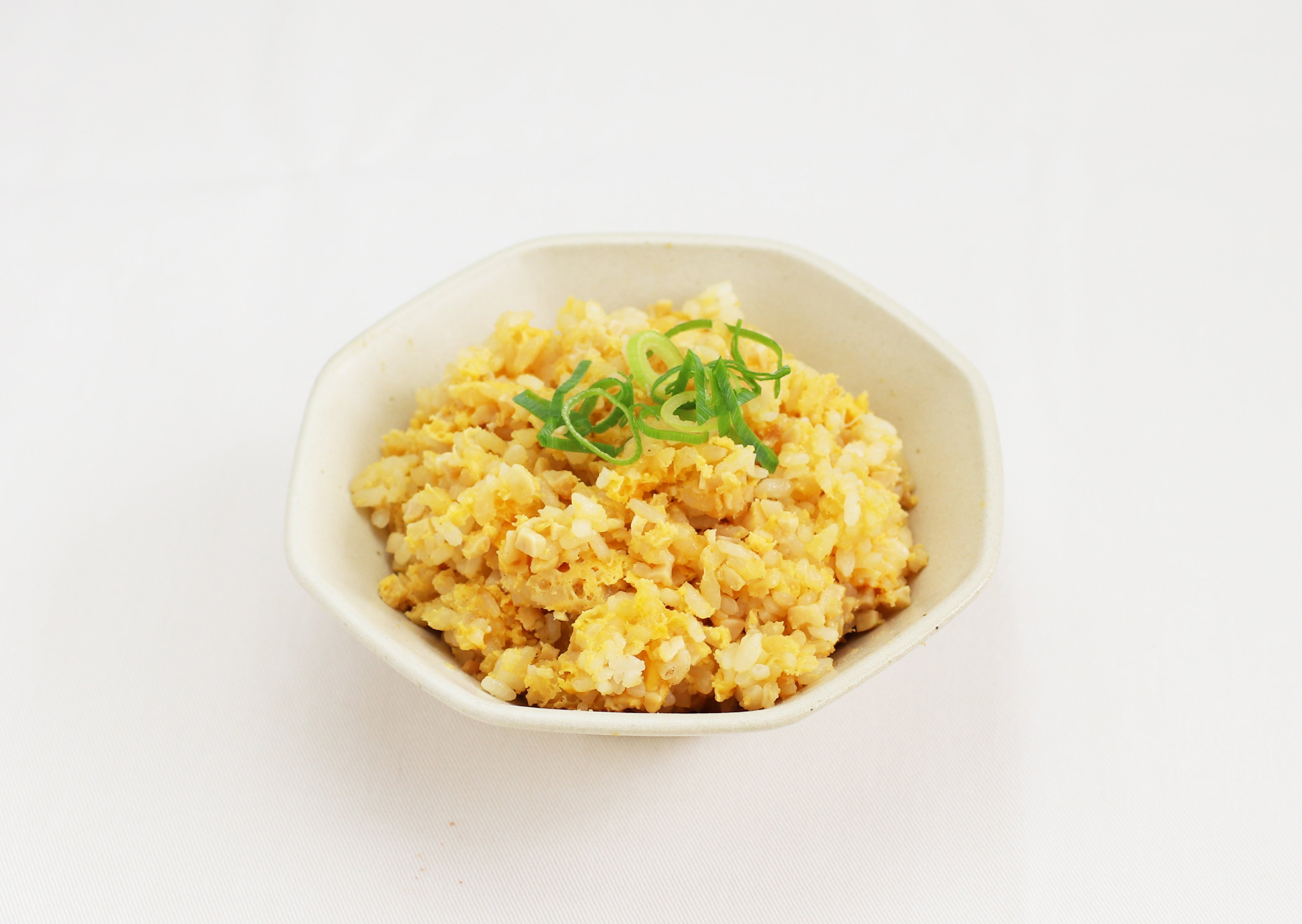 ひきわり蒸し大豆のほぼほぼ納豆チャーハン