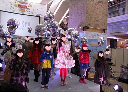 大階段で実施したイベントの様子