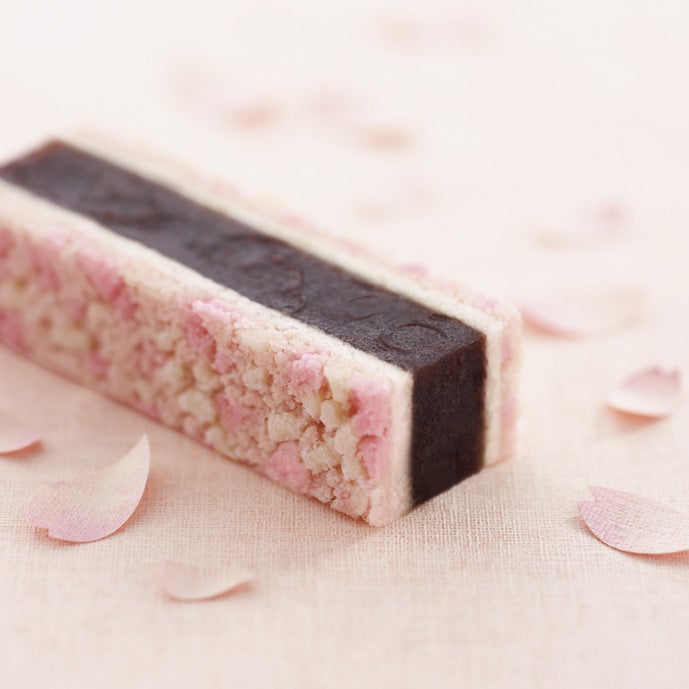 『両口屋是清』