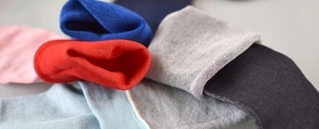 肌側綿100%で蒸れにくい