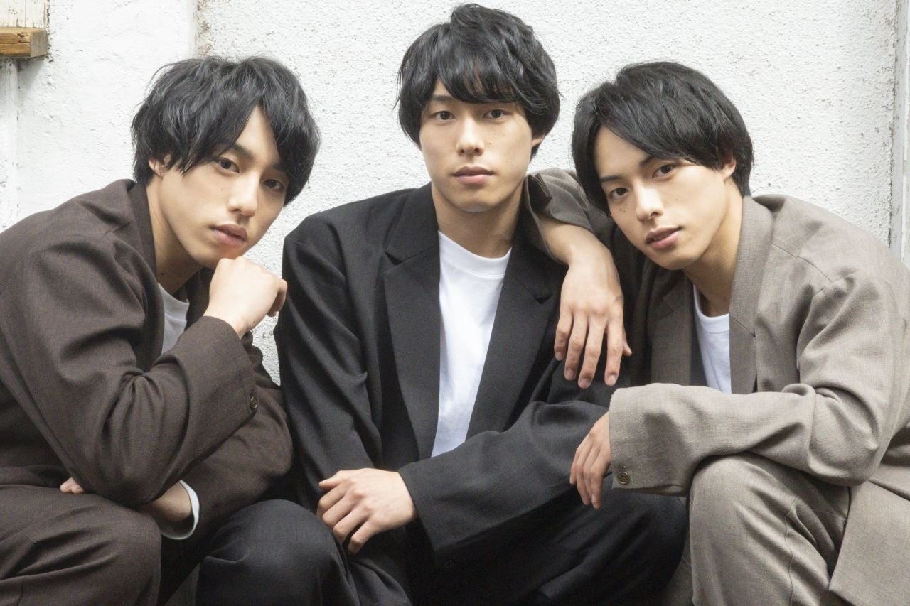 左から長男綾人(あやと)次男颯人(はやと)三男嘉人(よしと)