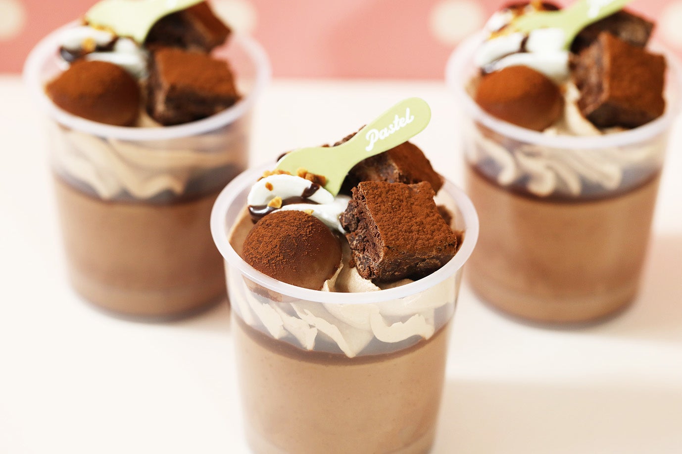 チョコプリン 杏仁豆腐 新感覚なプリンも新発売 なめらかプリン でおなじみのデザートショップ Pastel パステル より バレンタインデーに向けた期間限定商品が新登場 株式会社オールハーツ カンパニーのプレスリリース チョコプリン 杏仁豆腐 新感覚なプリンも新発売 なめらかプリン でおなじみのデザートショップ Pastel パステル より バレンタインデーに向けた期間限定商品が新登場 株式会社オールハーツ カンパニーのプレスリリース