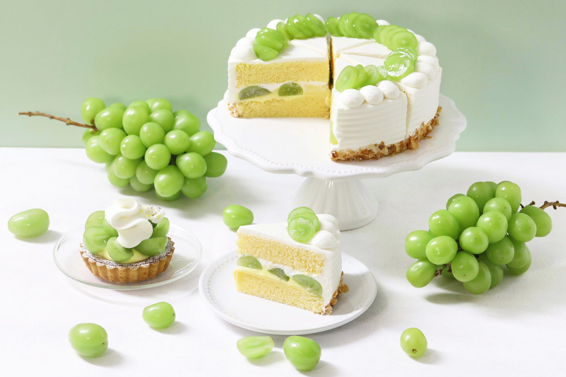 9 1 新発売 じゅわっと果汁弾ける シャインマスカット スイーツ Patisserie Pinede パティスリーピネード より シャインマスカットを使用した季節限定ケーキが登場 株式会社オールハーツ カンパニーのプレスリリース 9 1 新発売 じゅわっと果汁弾ける シャインマスカット スイーツ Patisserie Pinede パティスリーピネード より シャインマスカットを使用した季節限定ケーキが登場 株式会社オールハーツ カンパニーのプレスリリース