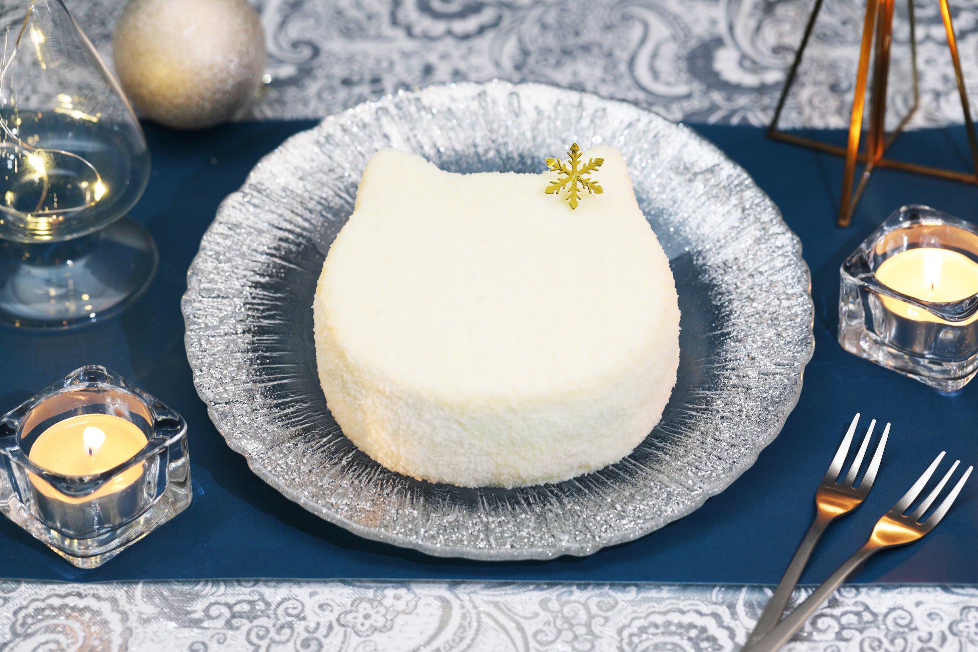 10月1日よりご予約受付も Meow Christmas 2匹のねこねこと特別な冬を ねこねこ より 12 1から黒ねこちゃんと白ねこちゃんの ケーキが期間限定で登場 株式会社オールハーツ カンパニーのプレスリリース 10月1日よりご予約受付も Meow Christmas 2匹のねこねこと特別な冬を ねこねこ より 12 1から黒ねこちゃんと白ねこちゃんの ケーキが期間限定で登場 株式会社オールハーツ カンパニーのプレスリリース