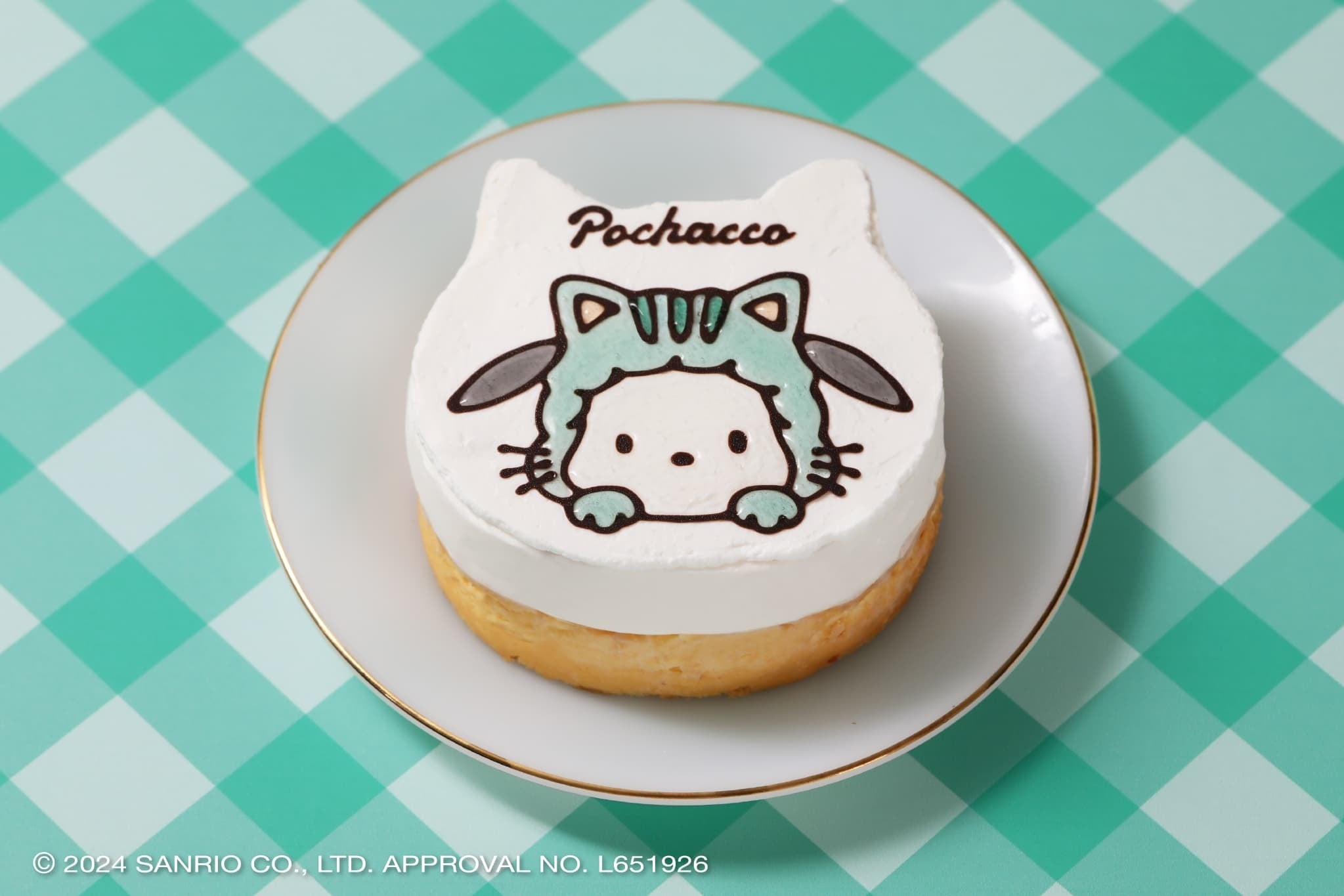 ねこのかぶりものがキュートなオリジナルイラストで発売