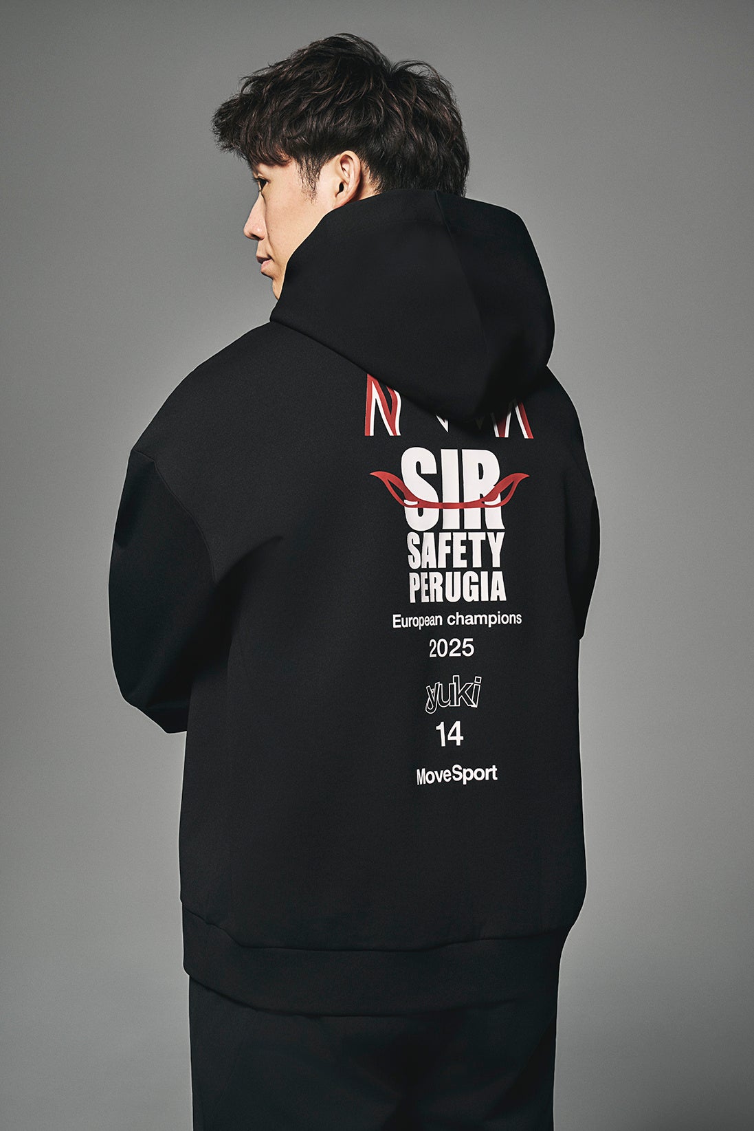 石川祐希　ペルージャ　ハーフジップスウェット 石川祐希 ペルージャ ハーフジップスウェット 抽選販売｜シル