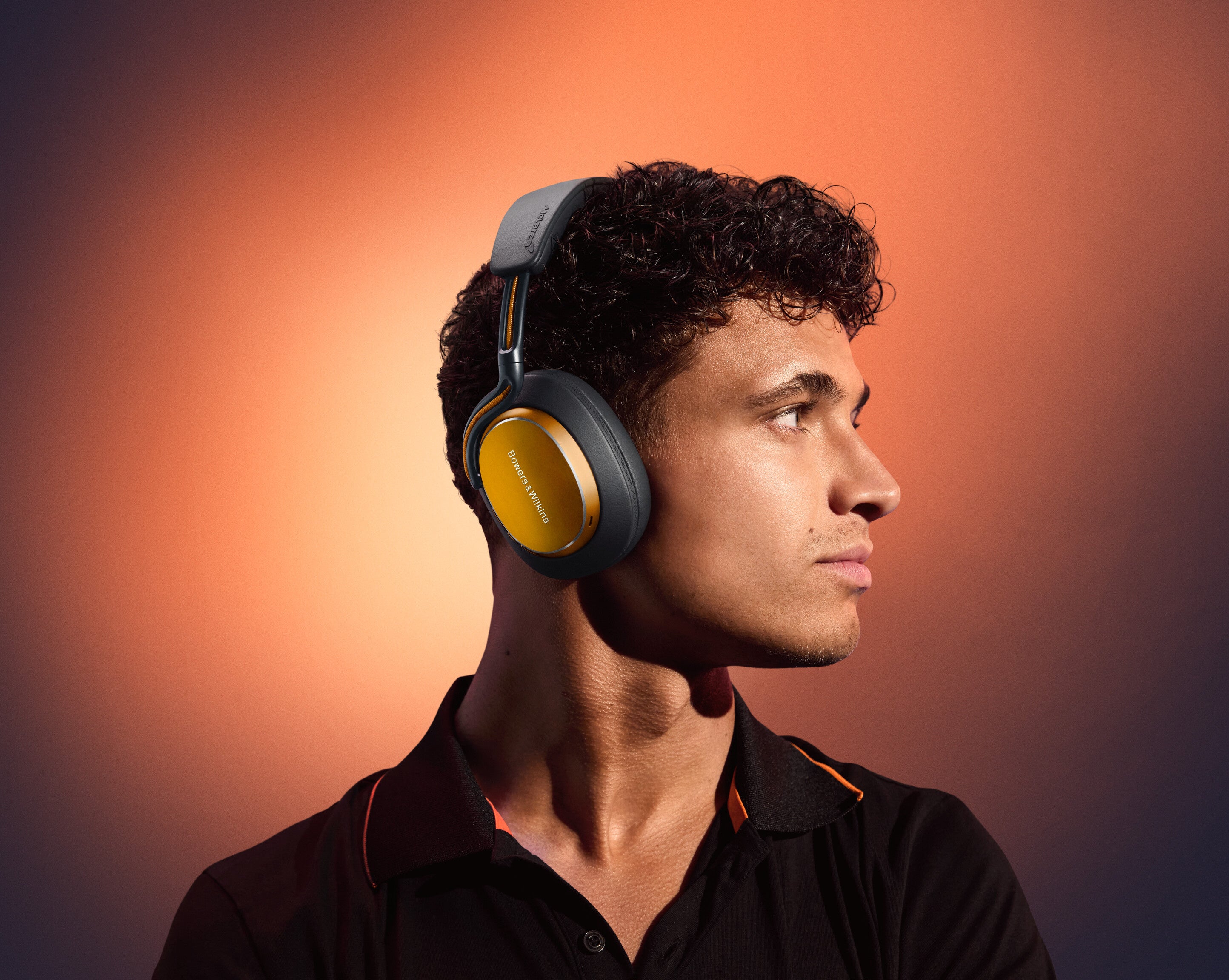 完全予約受注生産] ワールドウィッチーズとデノンの定番モデルを進化