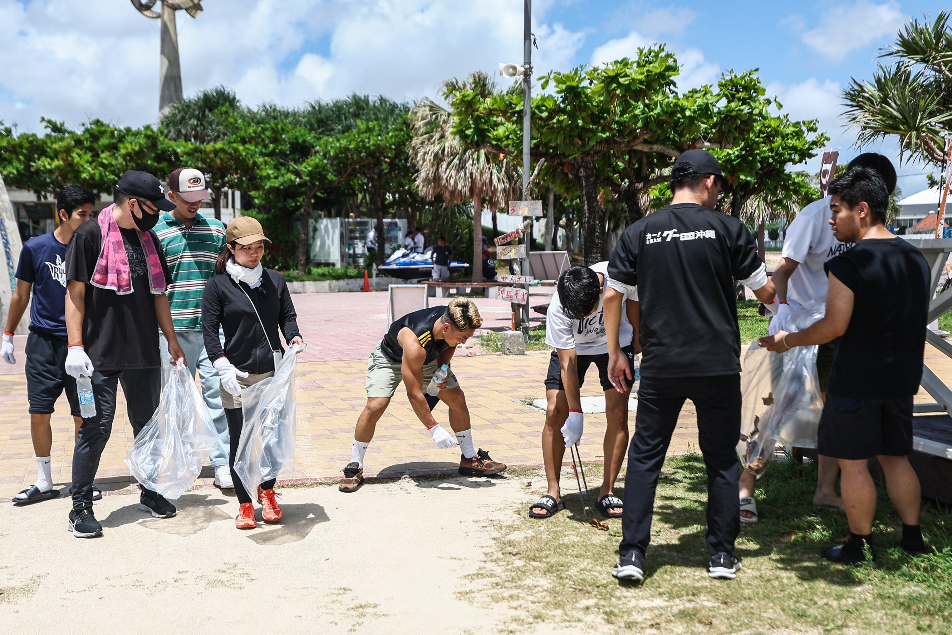 宜野湾トロピカルビーチビーチクリーン活動 参加のご報告 | 沖縄
