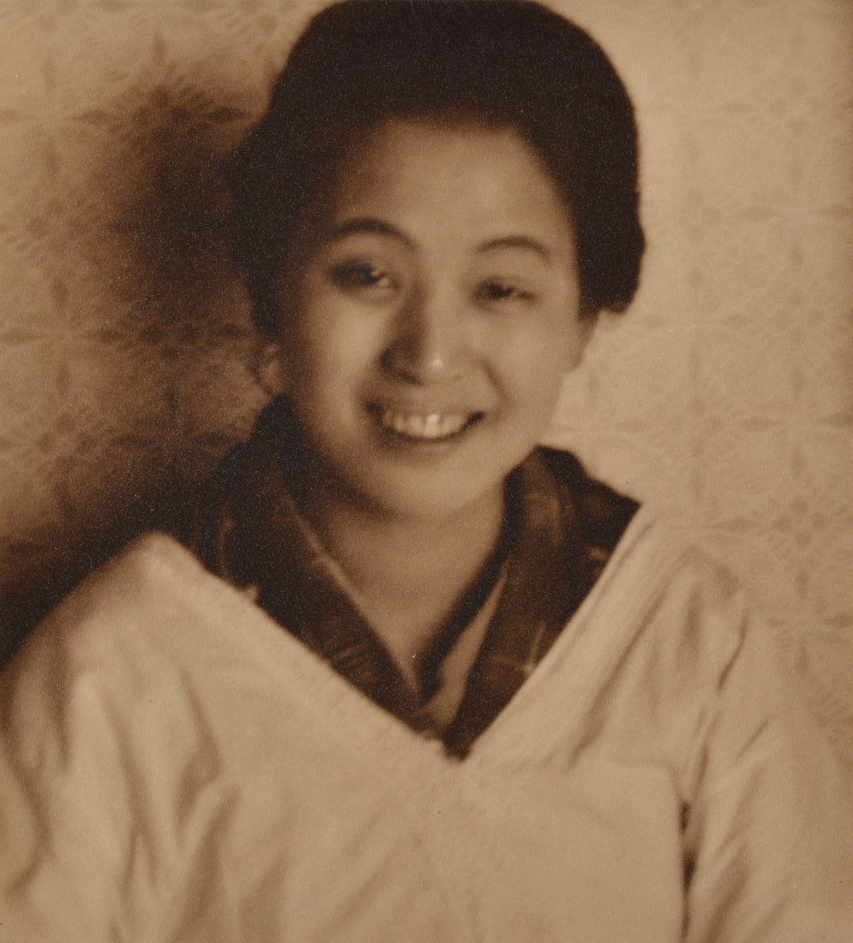 塩谷定好《肖像》1925(大正14)年  島根県立美術館蔵   モデルは、塩谷の妻・貞子(さだこ)
