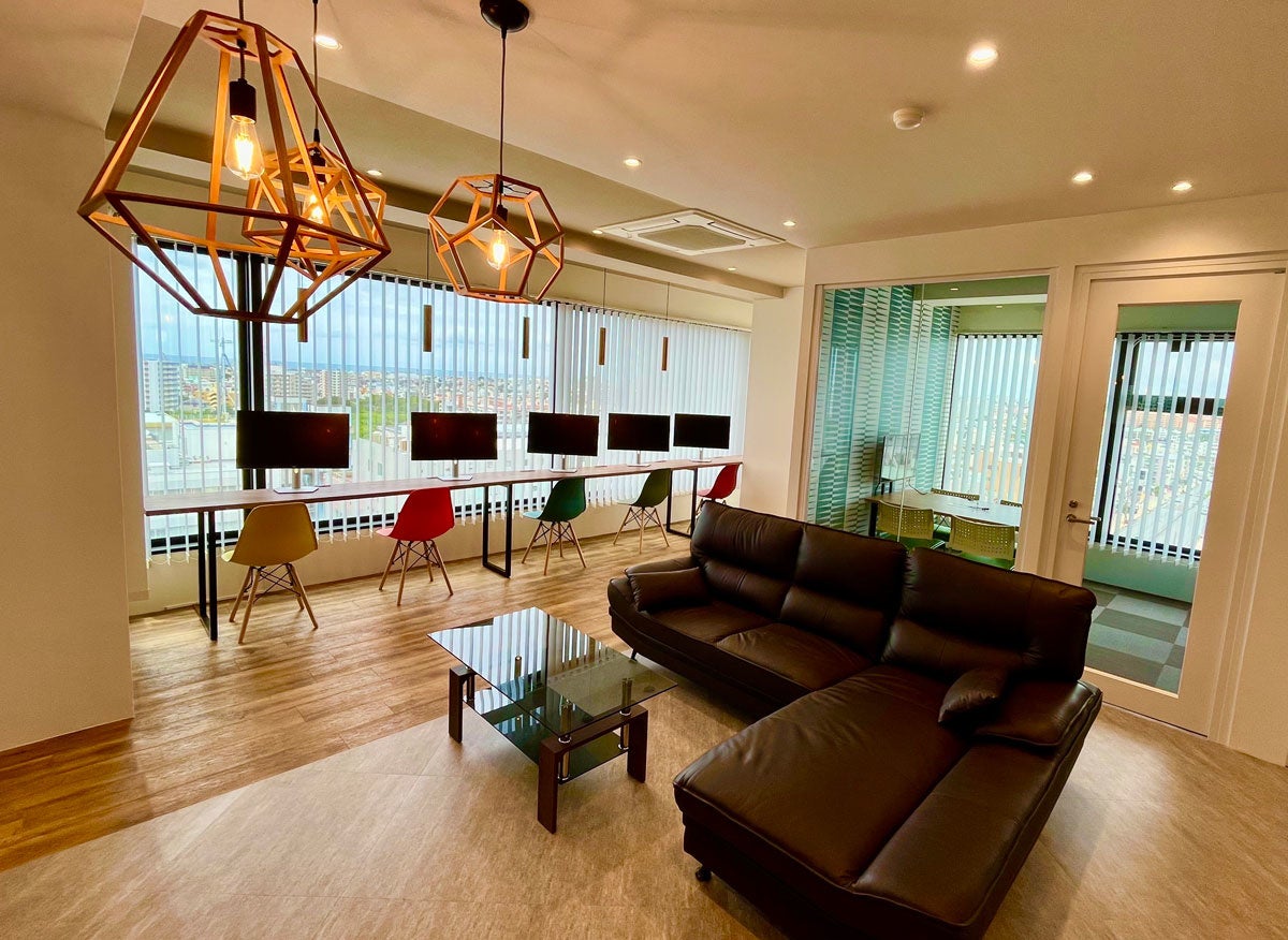 エクレクト 那覇新都心オフィス