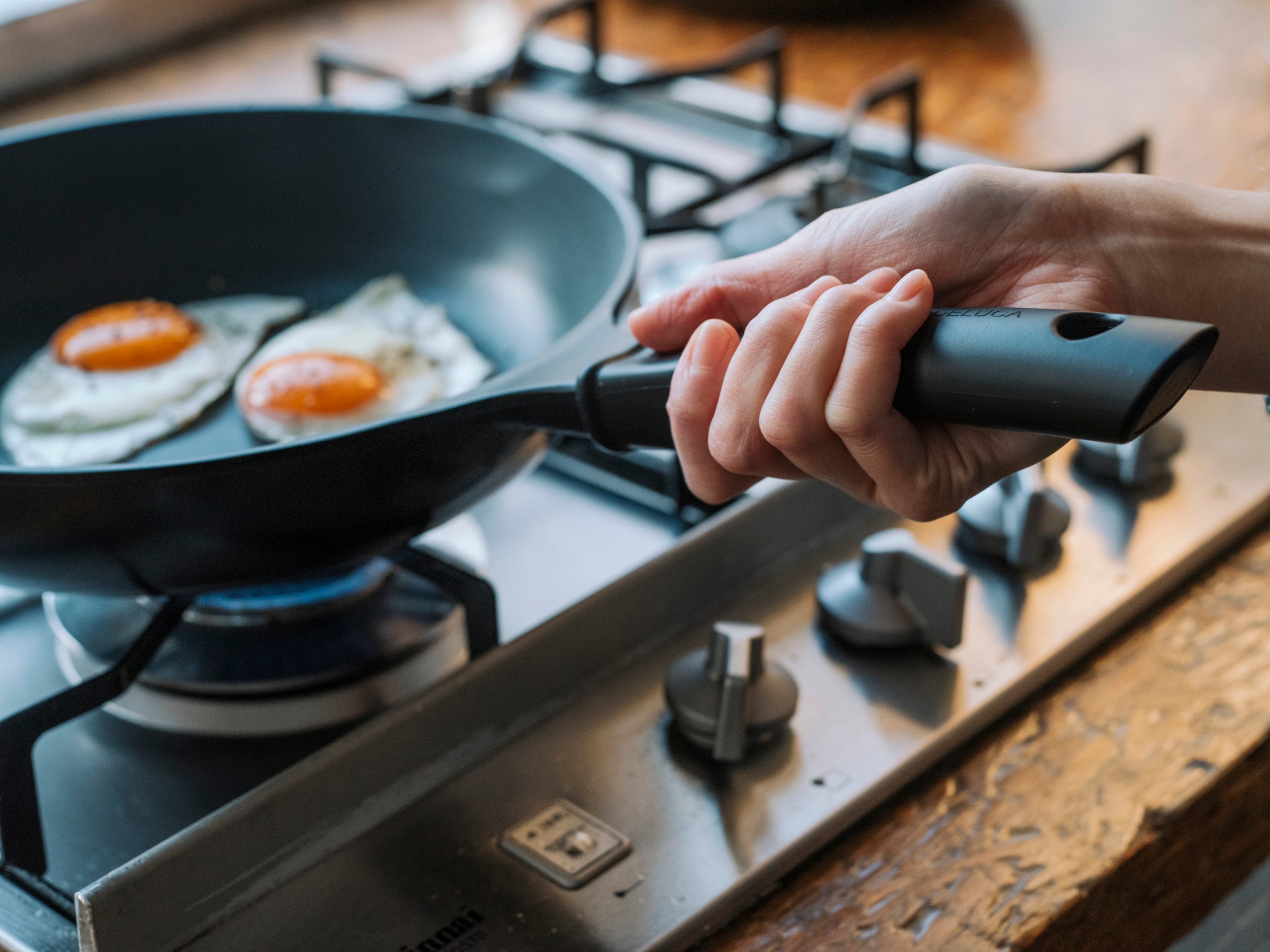 DEAN & DELUCA】2月15日（水）発売 シンプルで上質な使い心地を追求