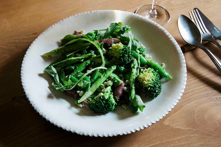 ホタルイカと大麦のサラダ セルバチコとニラのジェノベーゼソース