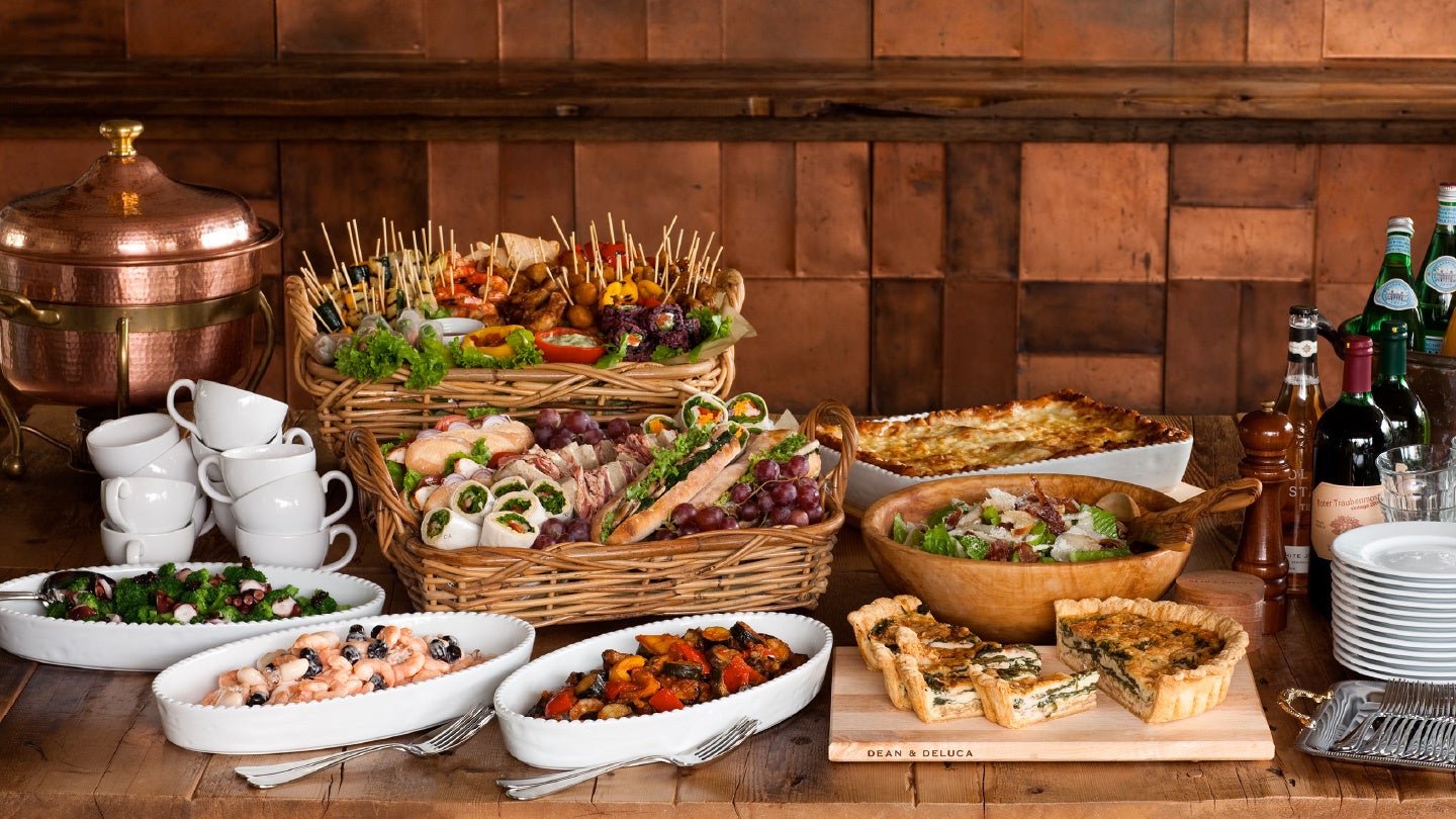 DEAN & DELUCA SIGNATURE