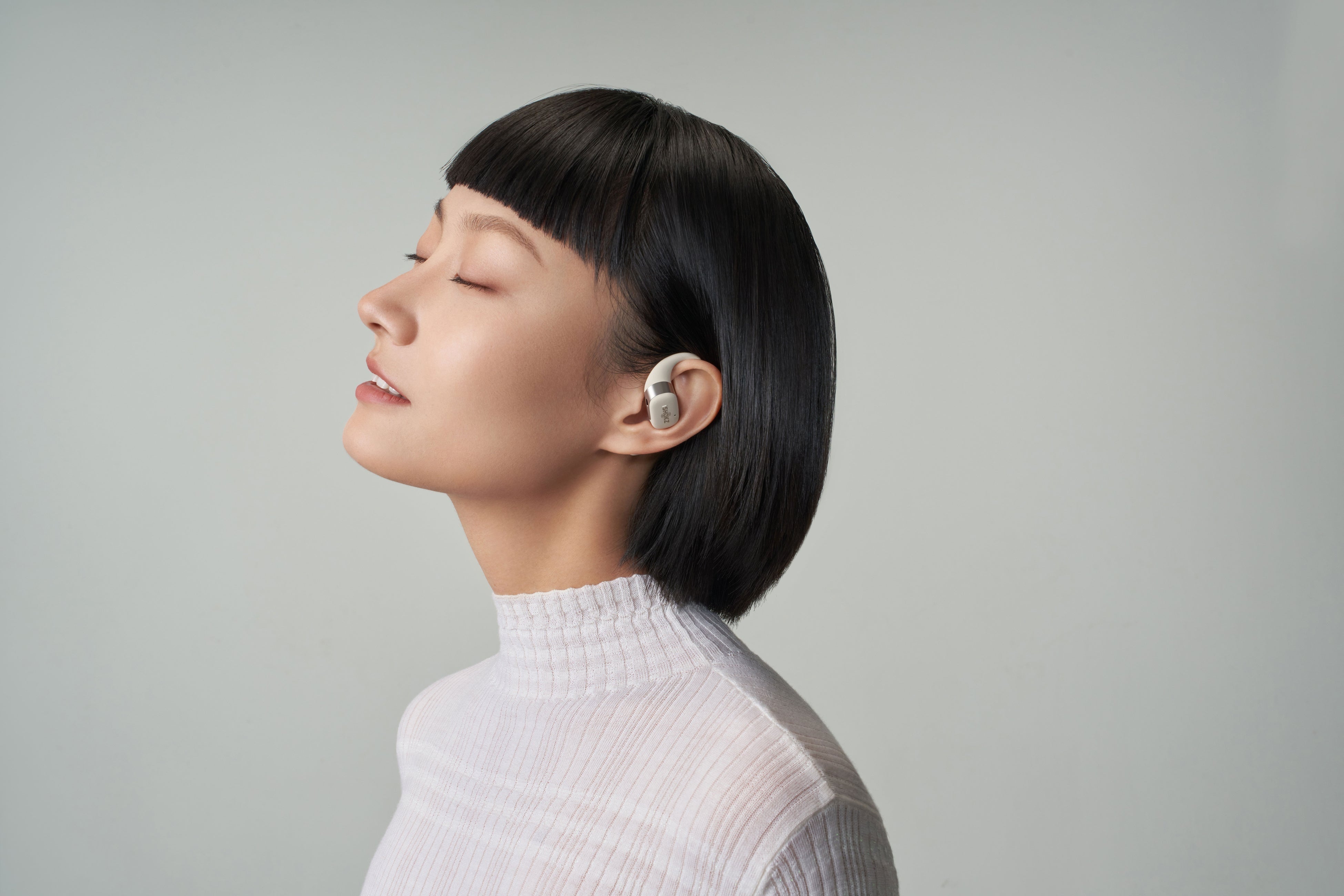 Shokz OpenFit | 本日クラウドファンディング開始から15分で600