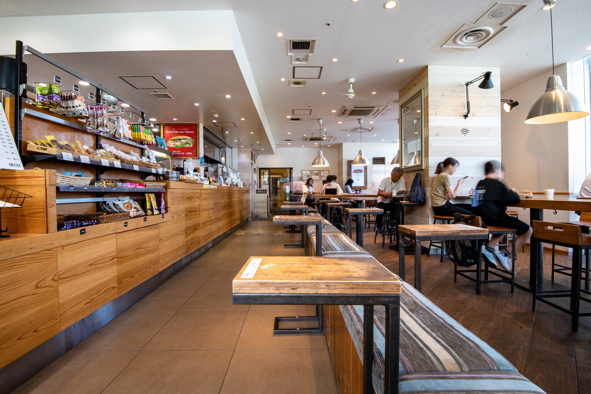 ロースター本店　店内