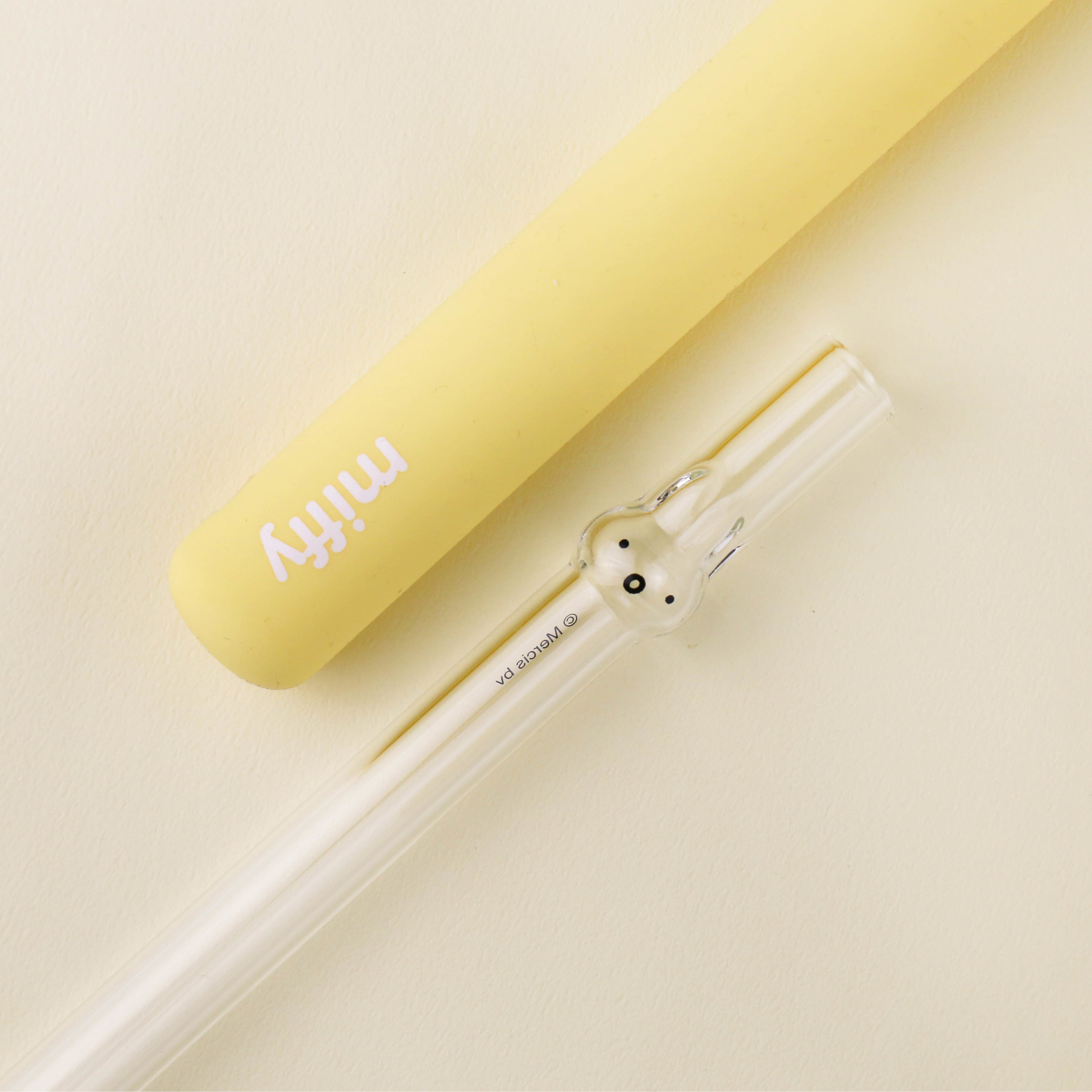 ミッフィー びっくり　©Mercis bv